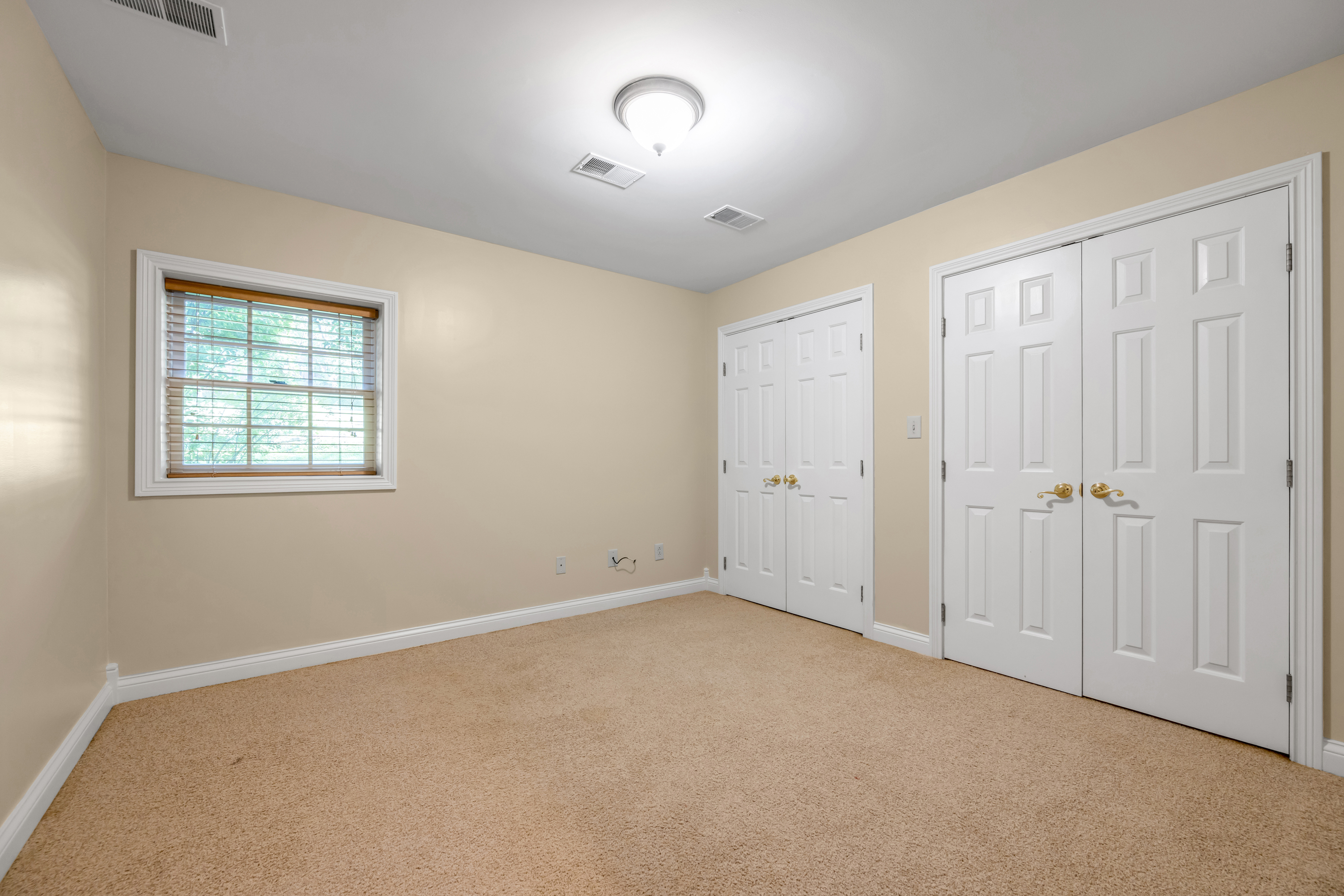  3516 Castlegate Wynd - 物件實景