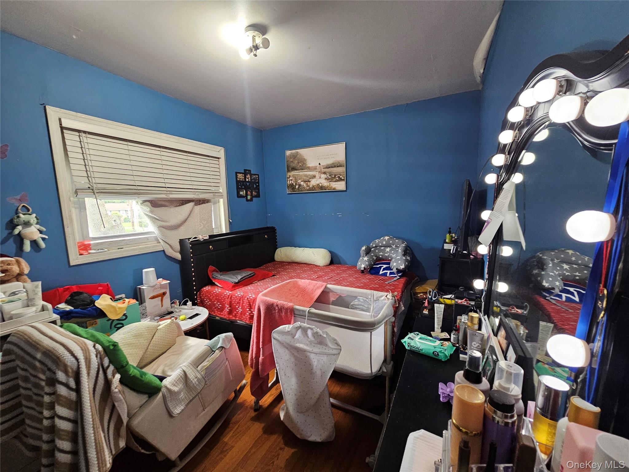 Copiague, New York, 11726, United States, 7 Bedrooms Bedrooms, ,3 BathroomsBathrooms,Residential,For Sale,2049033