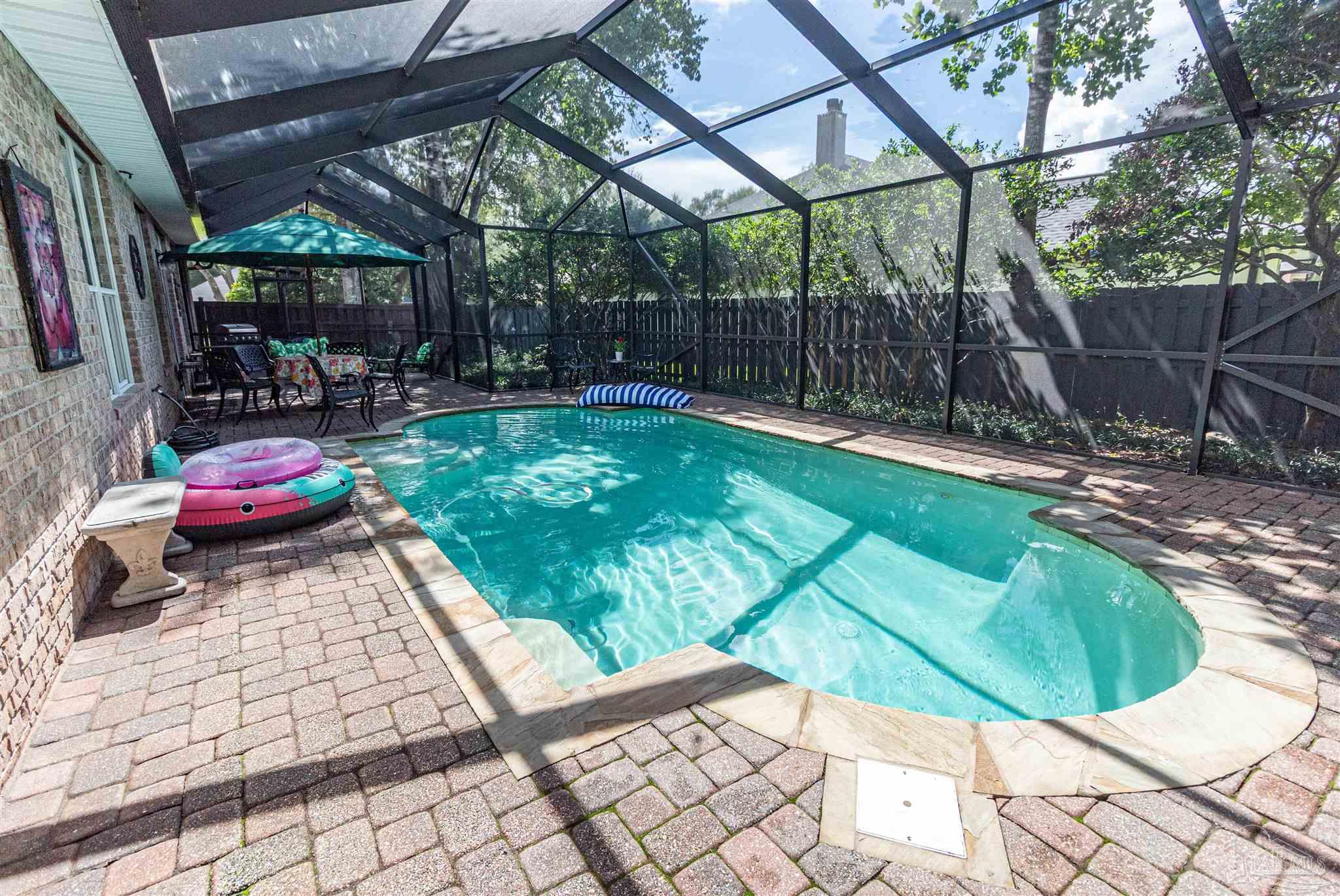 Navarre, Florida, 32566, United States, 3 Bedrooms Bedrooms, ,3 BathroomsBathrooms,Residential,For Sale,1903505