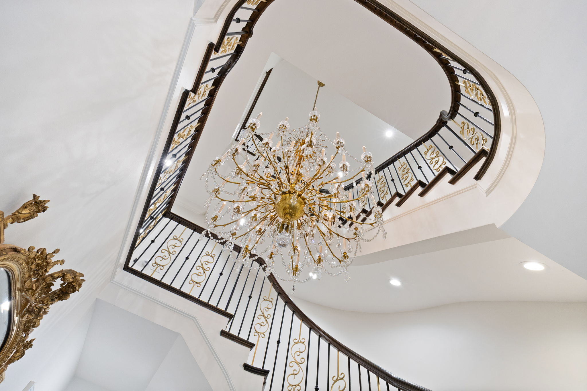  Meticulously Reimagined Luxury at Its Finest - 物件實景