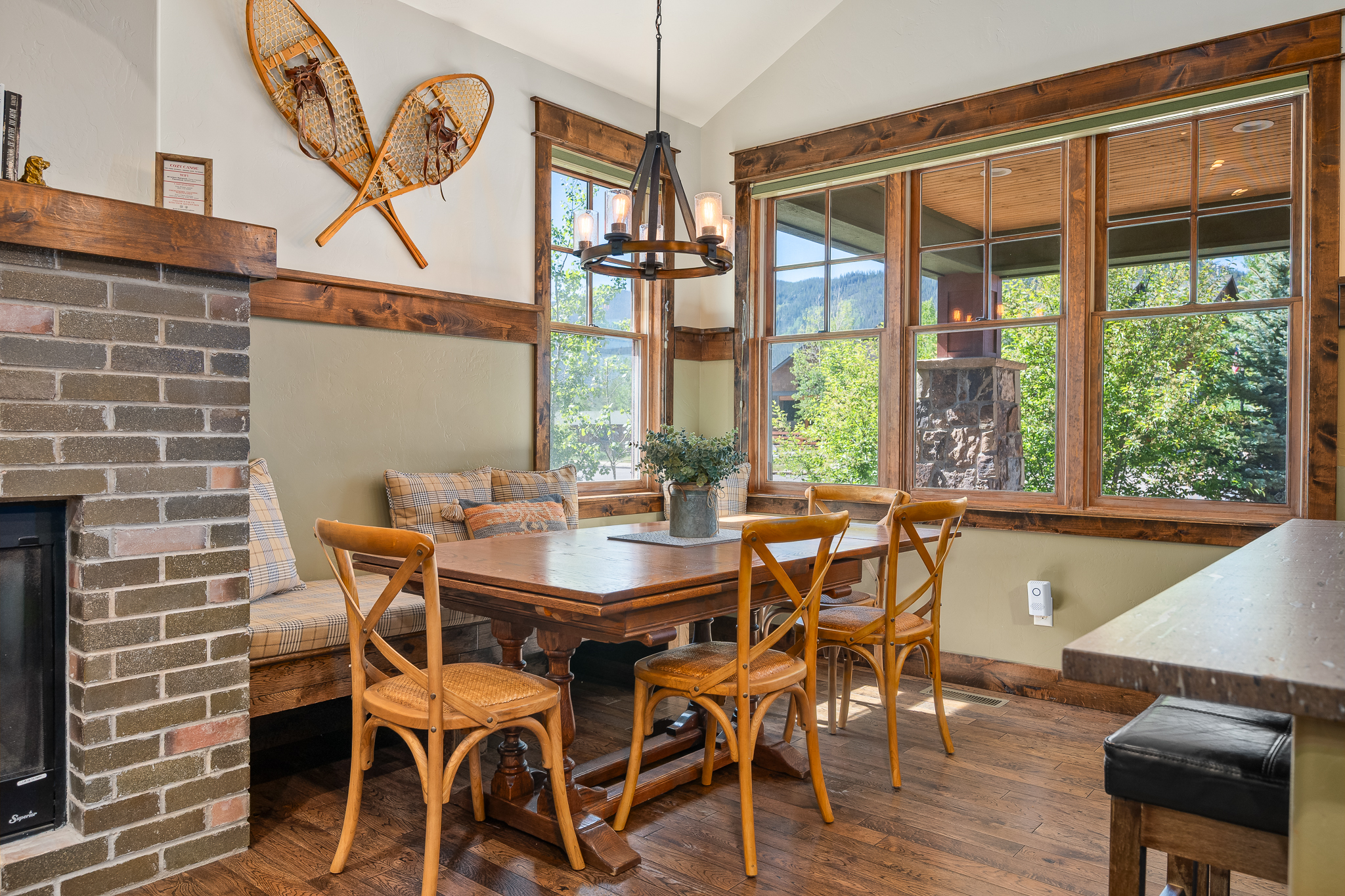  909 Park Avenue, Grand Lake, CO, 80447 - 物件實景