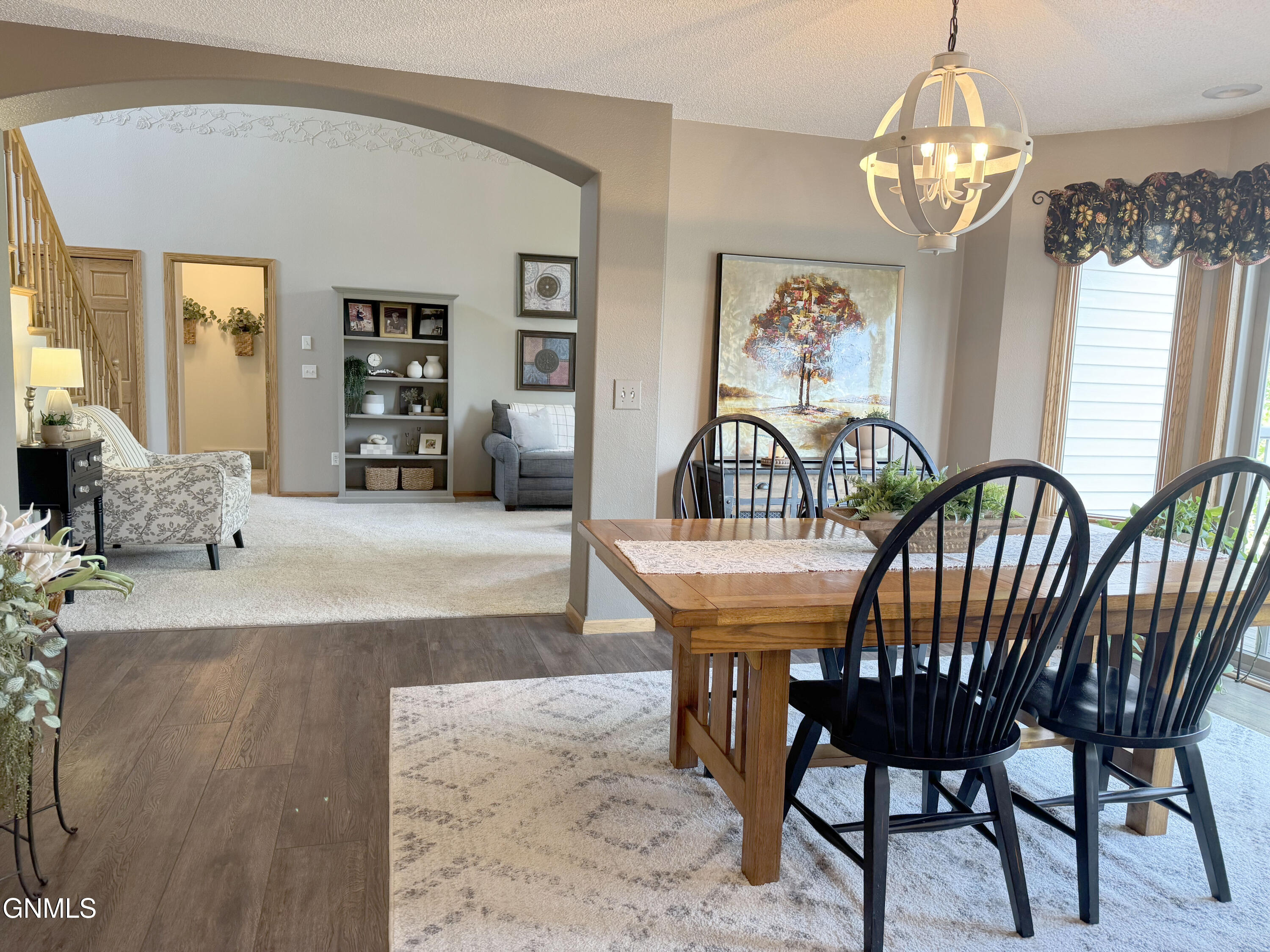 Bismarck, North Dakota, 58503, United States, 5 Bedrooms Bedrooms, ,2 BathroomsBathrooms,Residential,For Sale,2001566