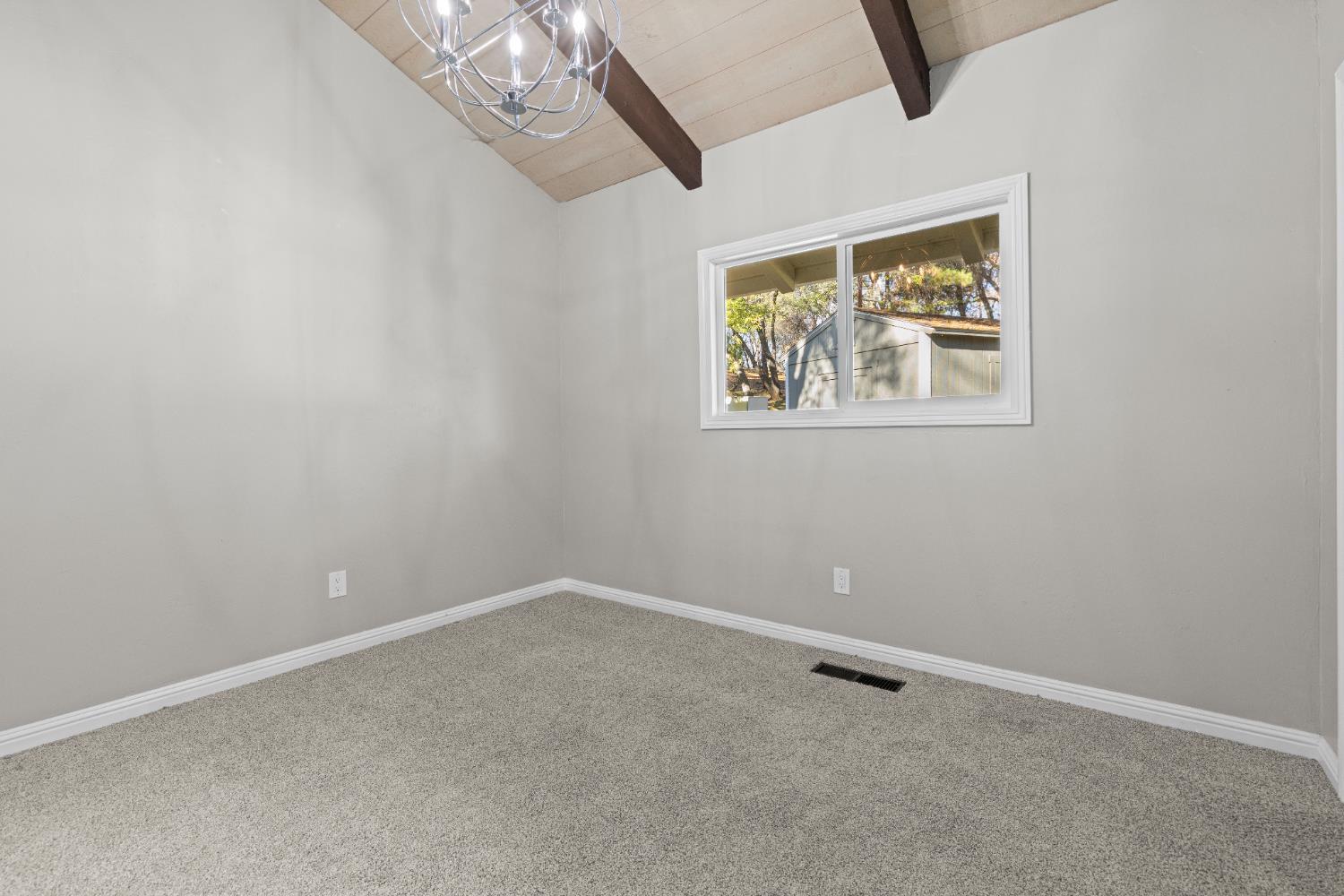 Auburn, California, 95602, United States, 3 Bedrooms Bedrooms, ,2 BathroomsBathrooms,Residential,For Sale,2005903