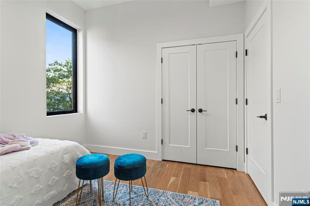 Jersey City, New Jersey, 07307, United States, 3 Bedrooms Bedrooms, ,3 BathroomsBathrooms,Residential,For Sale,2002133