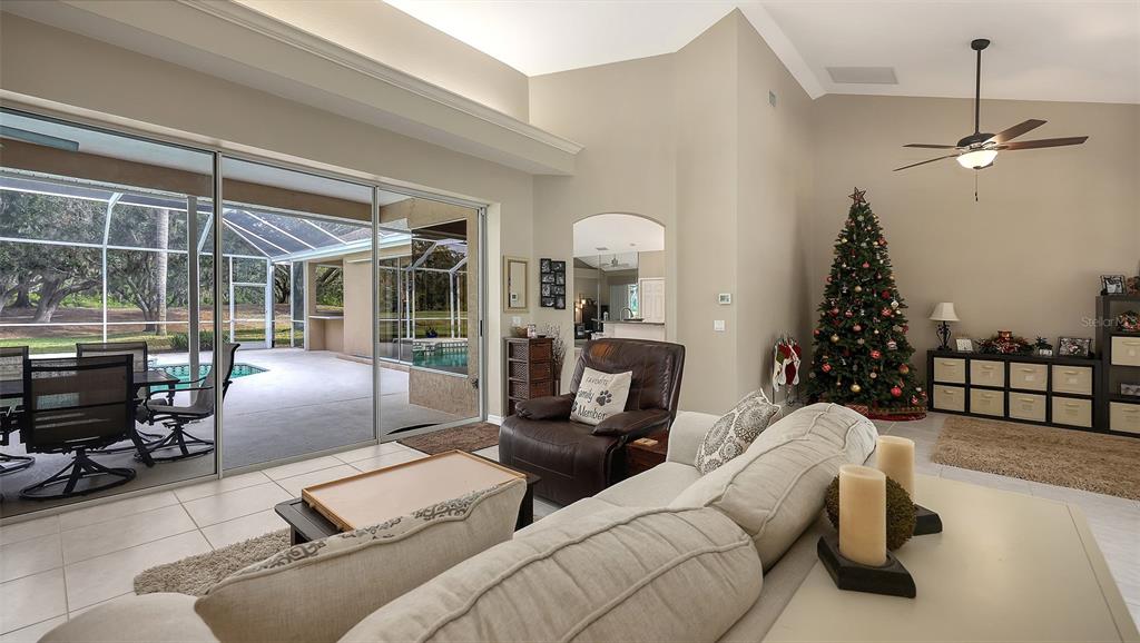 Sarasota, Florida, 34241, United States, 4 Bedrooms Bedrooms, ,3 BathroomsBathrooms,Residential,For Sale,2003326