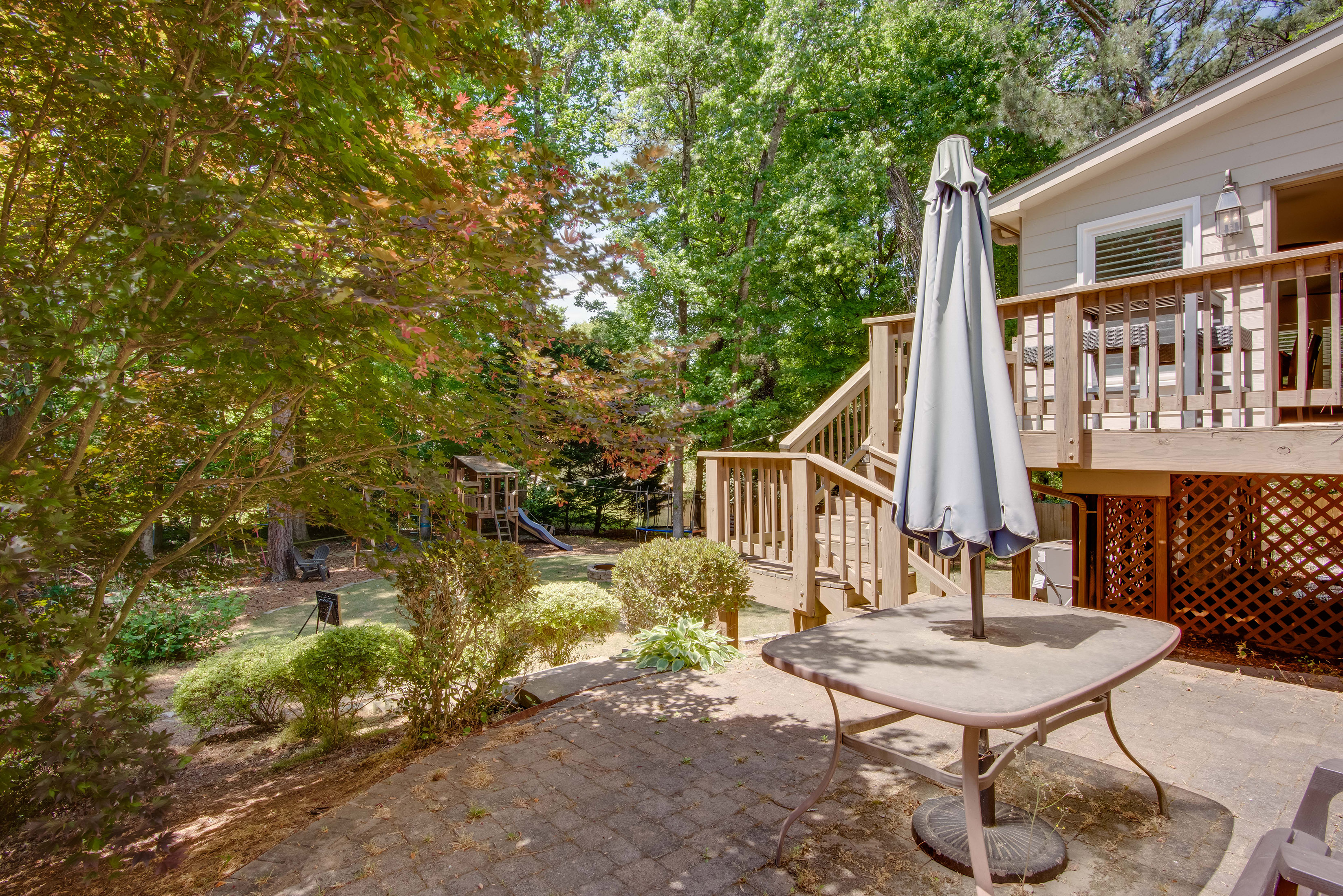  Tucked into an Established Neighborhood in the Heart of Peachtree Corners - 物件實景