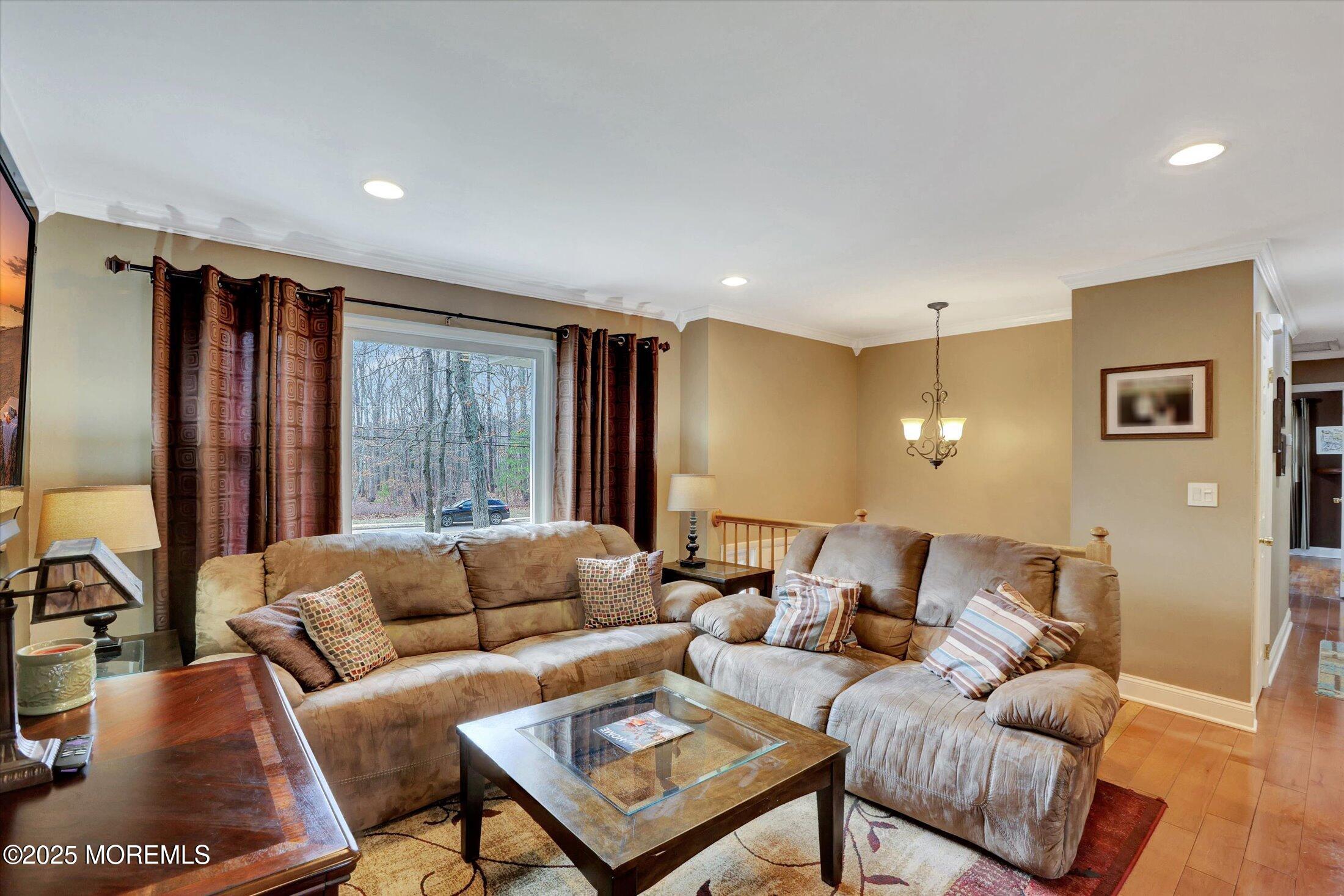 Jackson, New Jersey, 08527, United States, 3 Bedrooms Bedrooms, ,2 BathroomsBathrooms,Residential,For Sale,1931197
