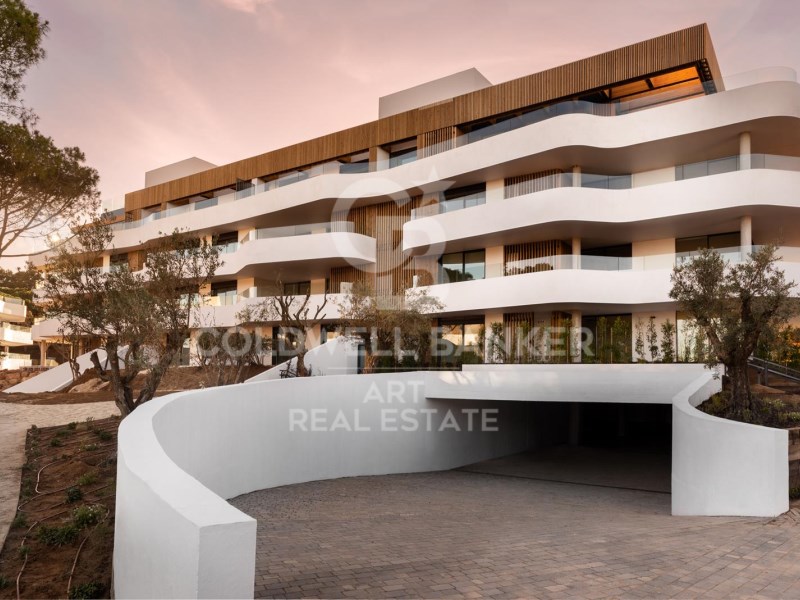 Sotogrande, Andalusia, ES, 2 Bedrooms Bedrooms, ,2 BathroomsBathrooms,Residential,For Sale,1713192