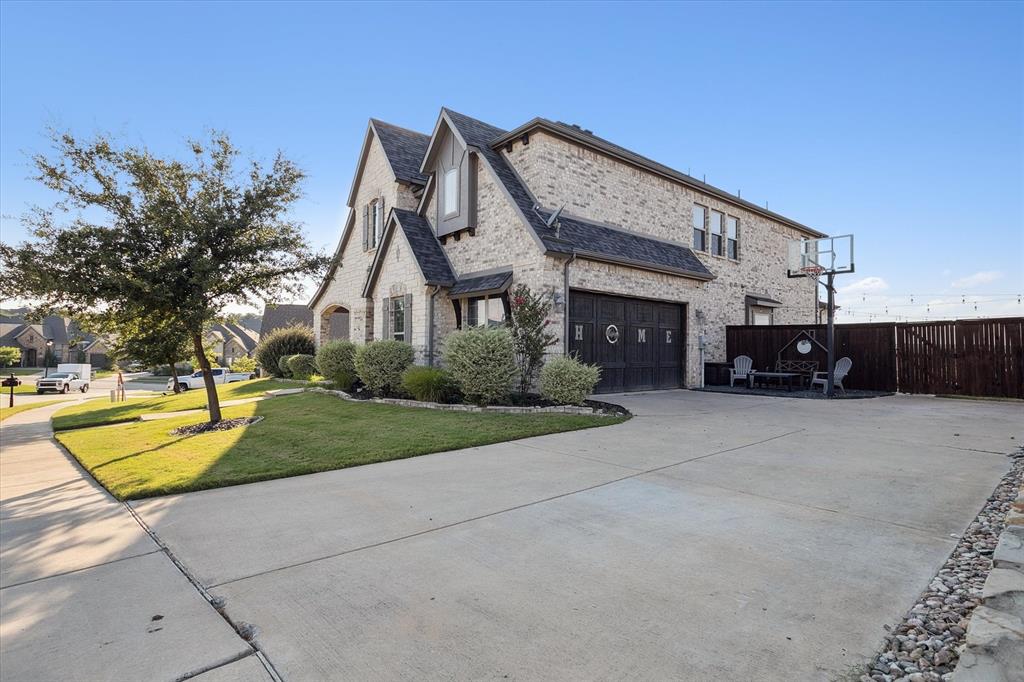 Burleson, Texas, 76028, United States, 5 Bedrooms Bedrooms, ,4 BathroomsBathrooms,Residential,For Sale,1930718
