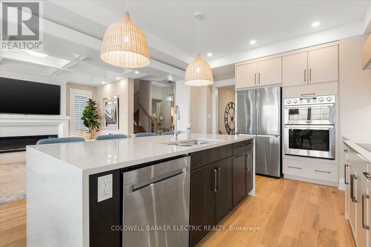 PETERBOROUGH NORTH (NORTH), Ontario, K9K 0H7, CA, 5 Bedrooms Bedrooms, ,4 BathroomsBathrooms,Residential,For Sale,1827816