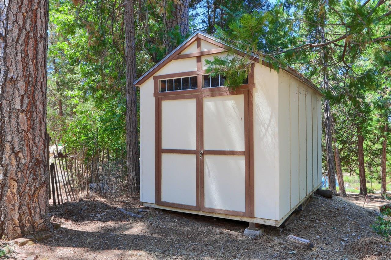 Mariposa, California, 95338, United States, 3 Bedrooms Bedrooms, ,2 BathroomsBathrooms,Residential,For Sale,1916608