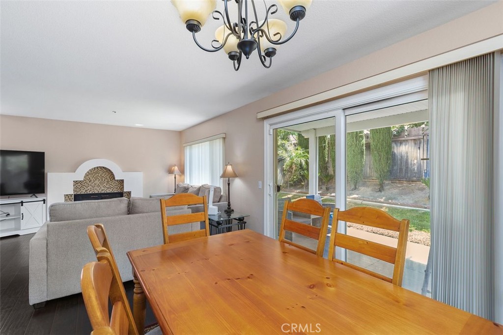 Fontana, California, 92337, United States, 4 Bedrooms Bedrooms, ,3 BathroomsBathrooms,Residential,For Sale,1926621