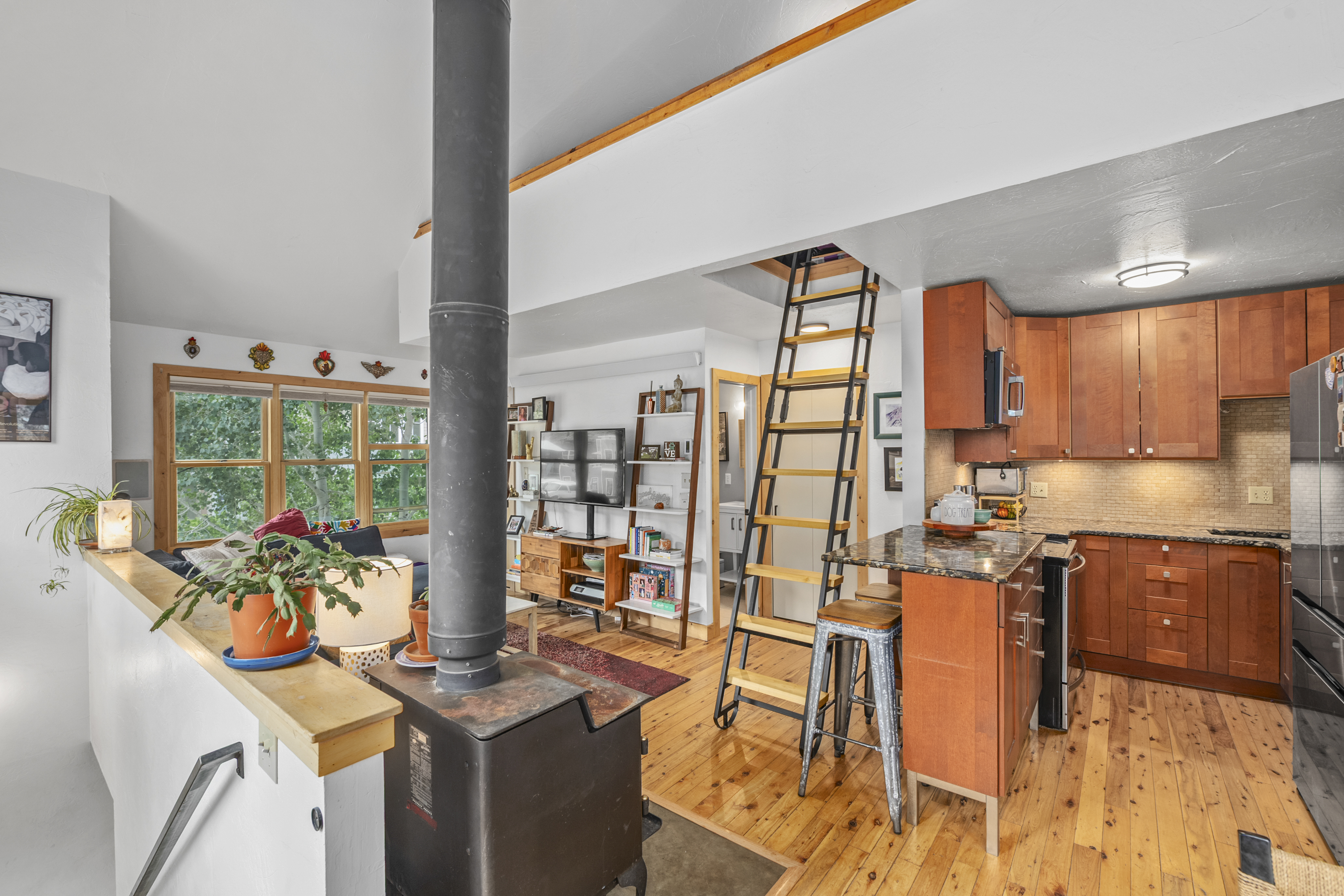  Charming Crystal Creek Condo - 物件實景