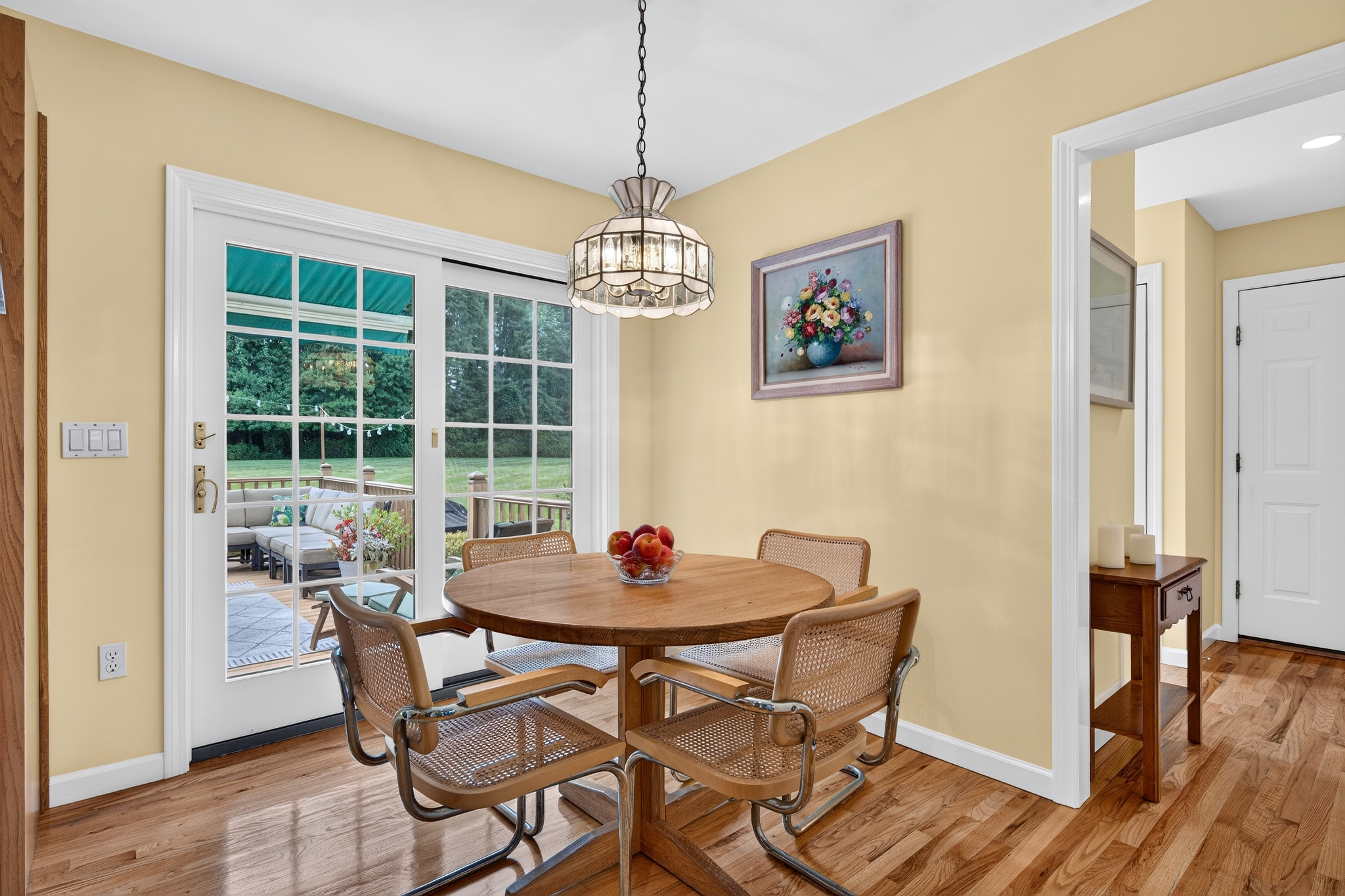  Classic Custom Colonial on Over 2 Private Acres - 物件實景