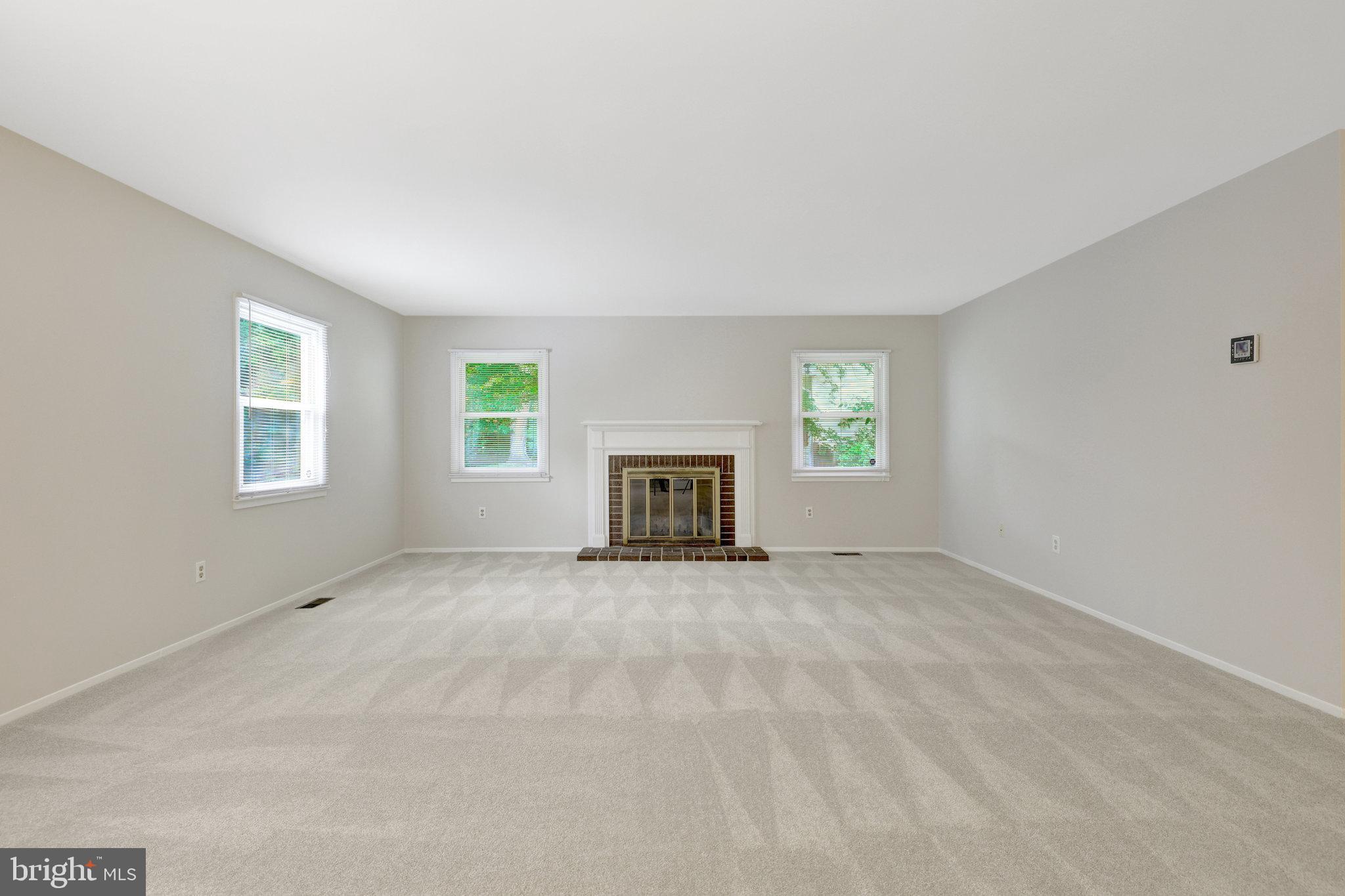 Fairfax, Virginia, 22033, United States, 4 Bedrooms Bedrooms, ,2 BathroomsBathrooms,Residential,For Sale,1927804