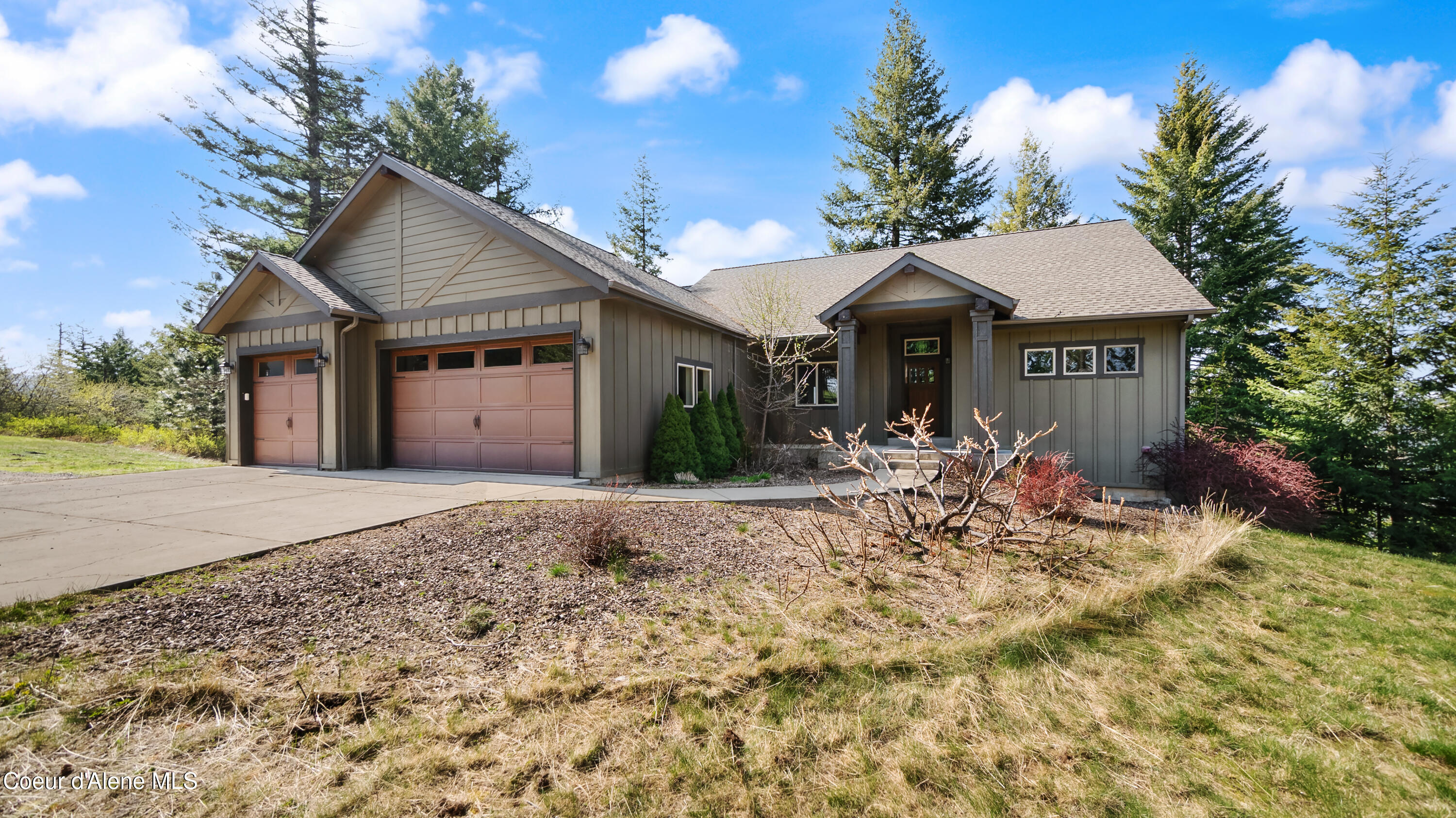 Coeur d'Alene, Idaho, 83814, United States, 3 Bedrooms Bedrooms, ,3 BathroomsBathrooms,Residential,For Sale,1980356