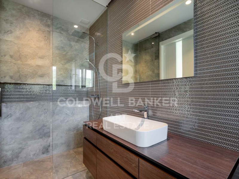 Marbella, Andalusia, ES, 6 Bedrooms Bedrooms, ,6 BathroomsBathrooms,Residential,For Sale,1821487