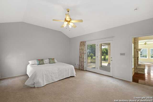 Kerrville, Texas, 78028, United States, 3 Bedrooms Bedrooms, ,4 BathroomsBathrooms,Residential,For Sale,1910535