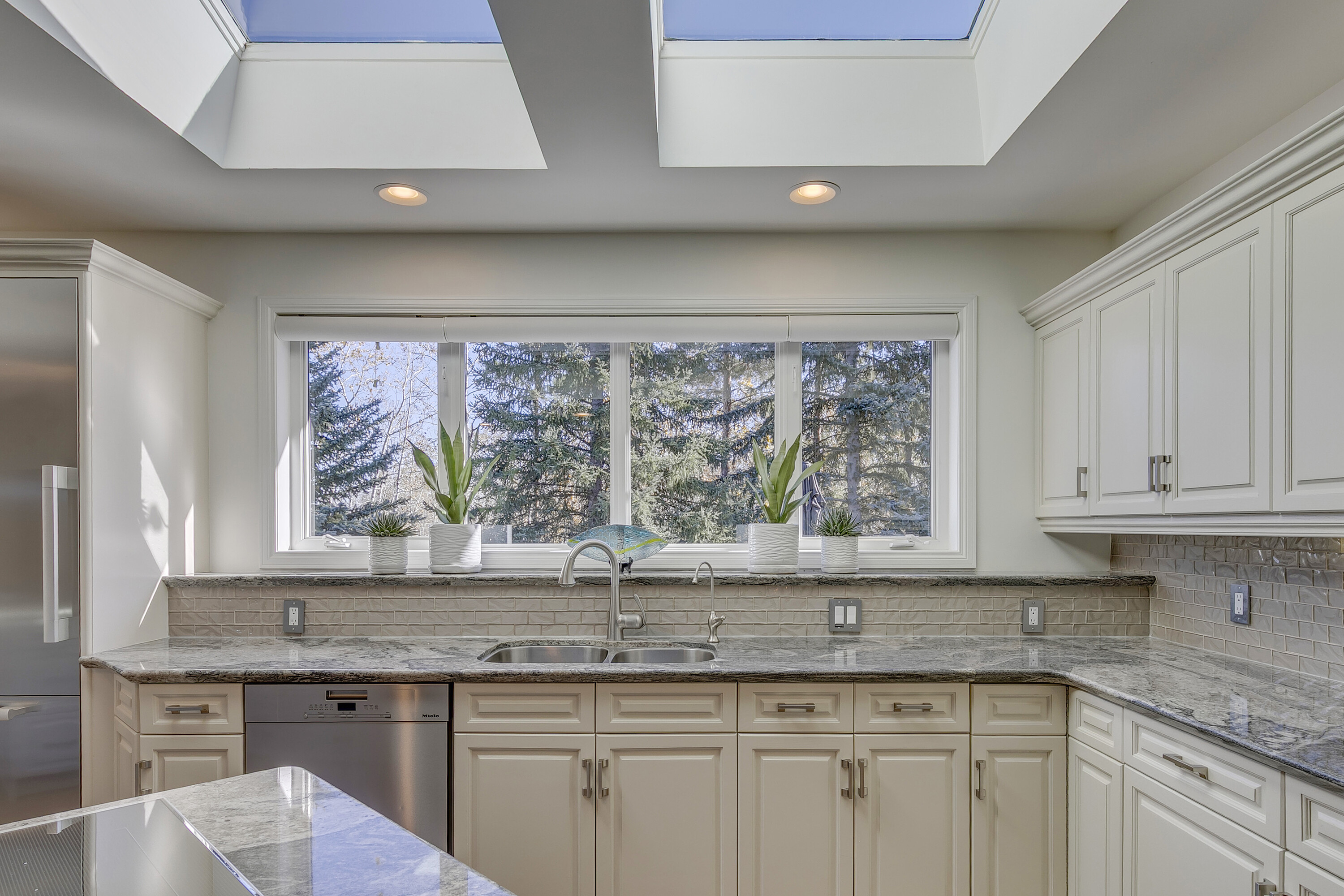  20 Acre Storybook Property - 物件實景