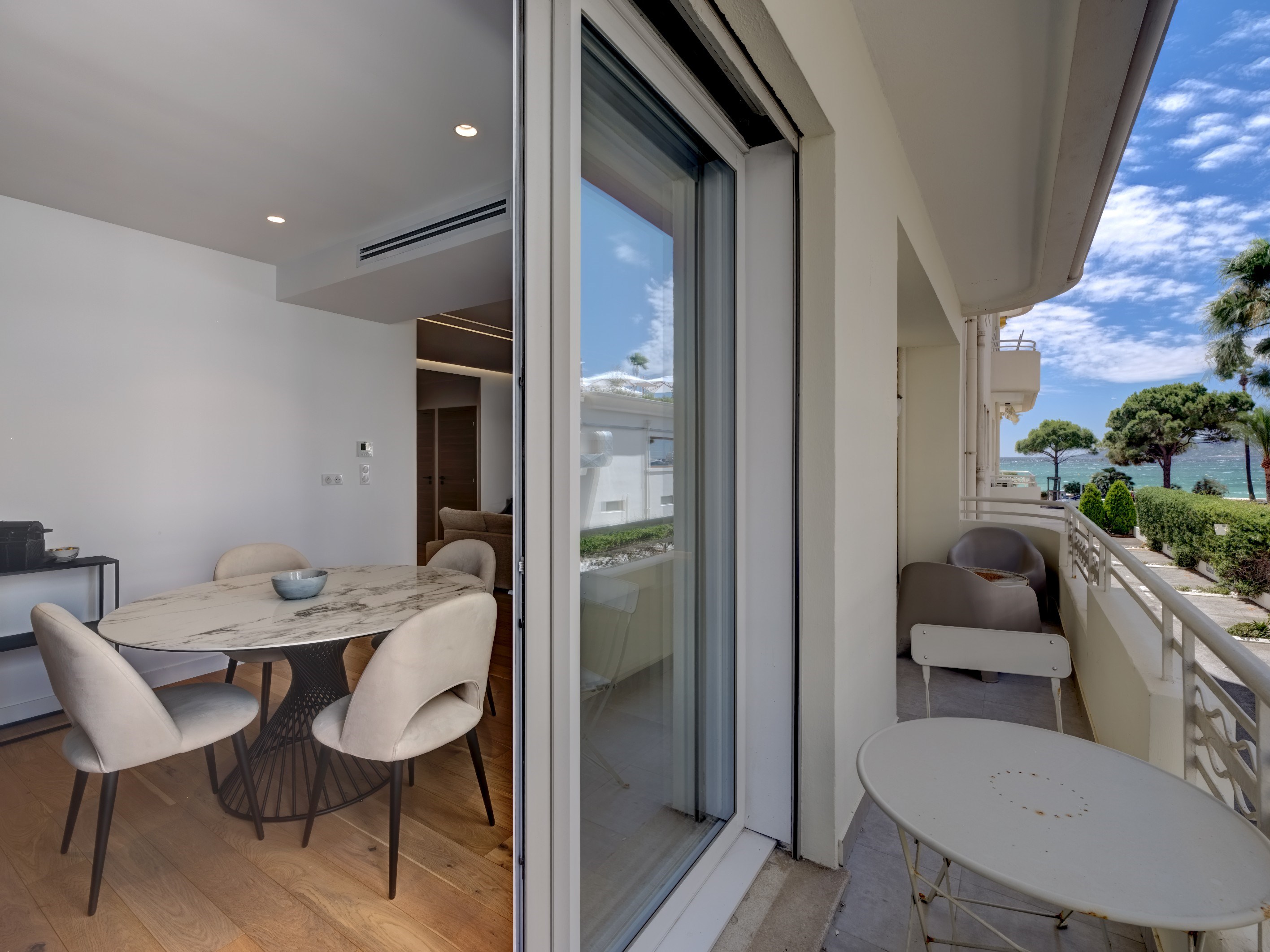  Renovated 2-bed apartment with sea view, near Hôtel Martinez - 物件實景