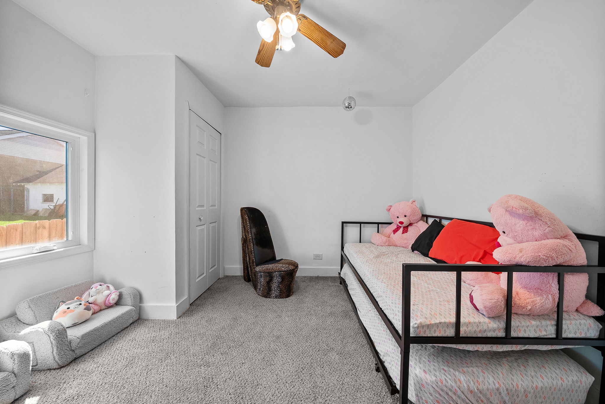  603 Memorial Drive, New Kensington, PA 15068 - 物件實景