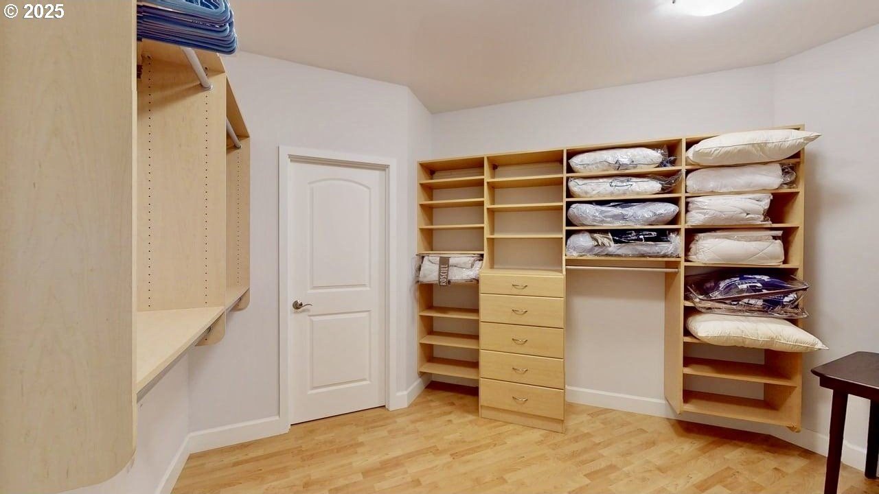 Gold Beach, Oregon, 97444, United States, 3 Bedrooms Bedrooms, ,5 BathroomsBathrooms,Residential,For Sale,1974377