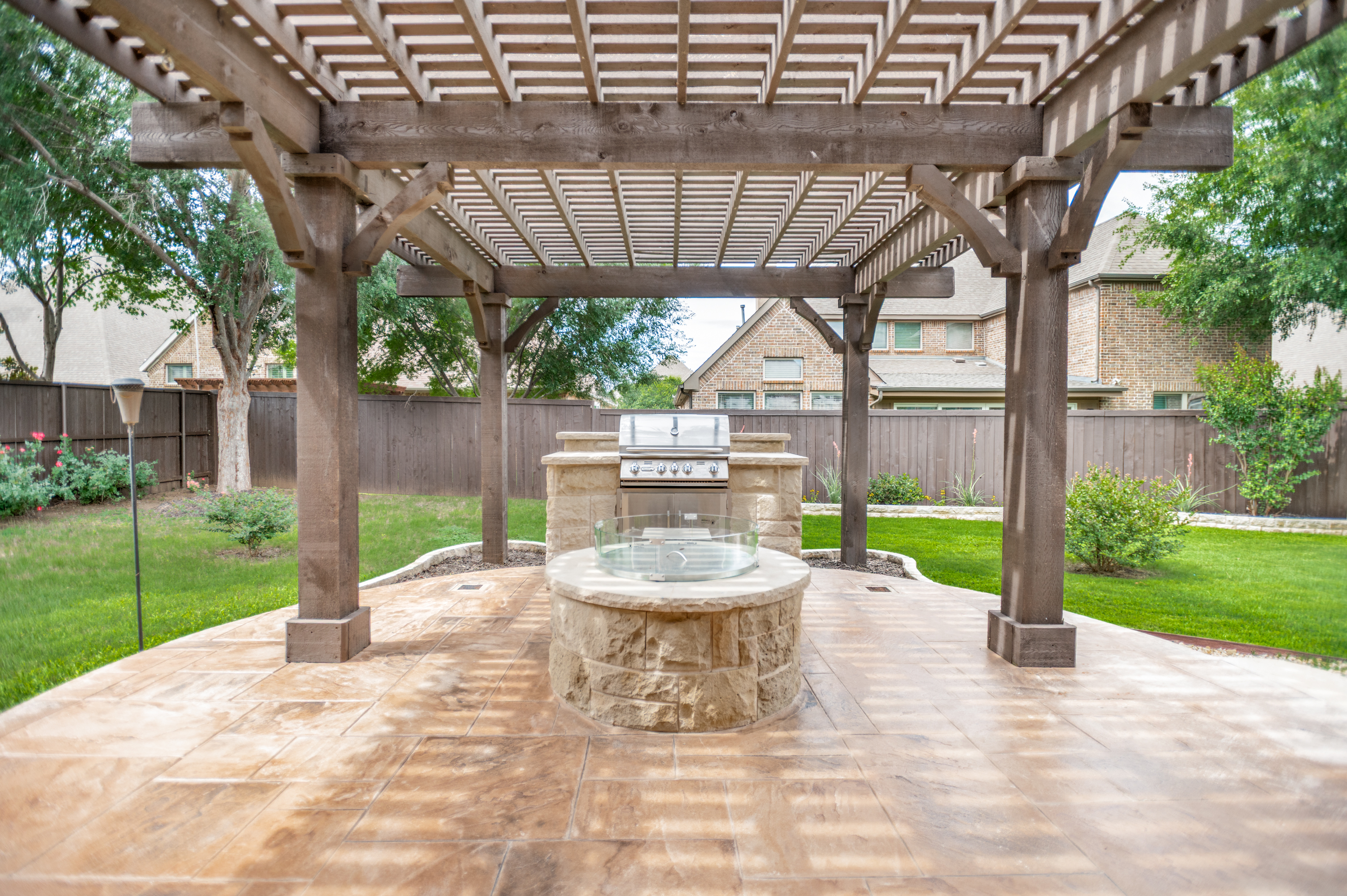  Beautiful One-Story Home is Refreshed and Move-in Ready - 物件實景
