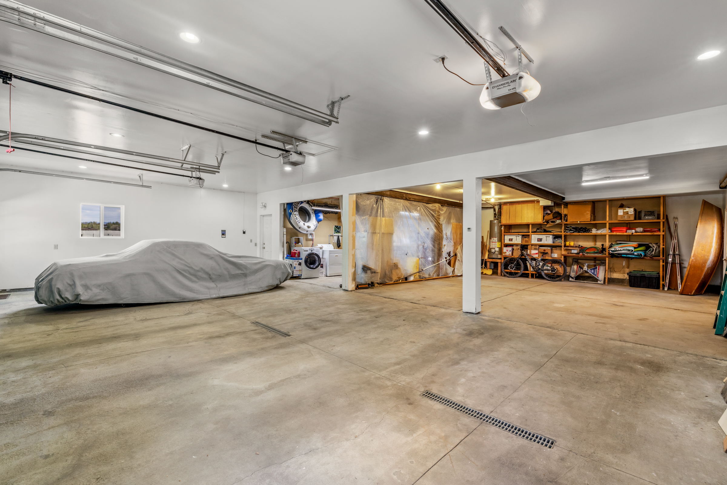  Historic Charm on 0.59 Acres - 物件實景