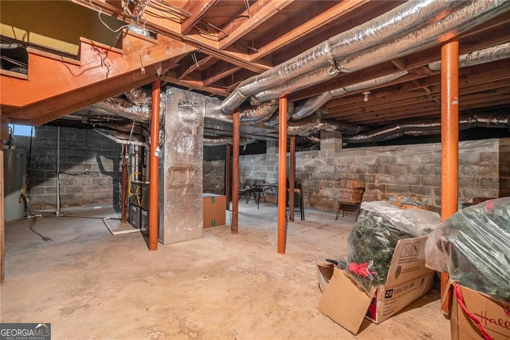 Atlanta, Georgia, 30311, United States, 5 Bedrooms Bedrooms, ,5 BathroomsBathrooms,Residential,For Sale,1909113
