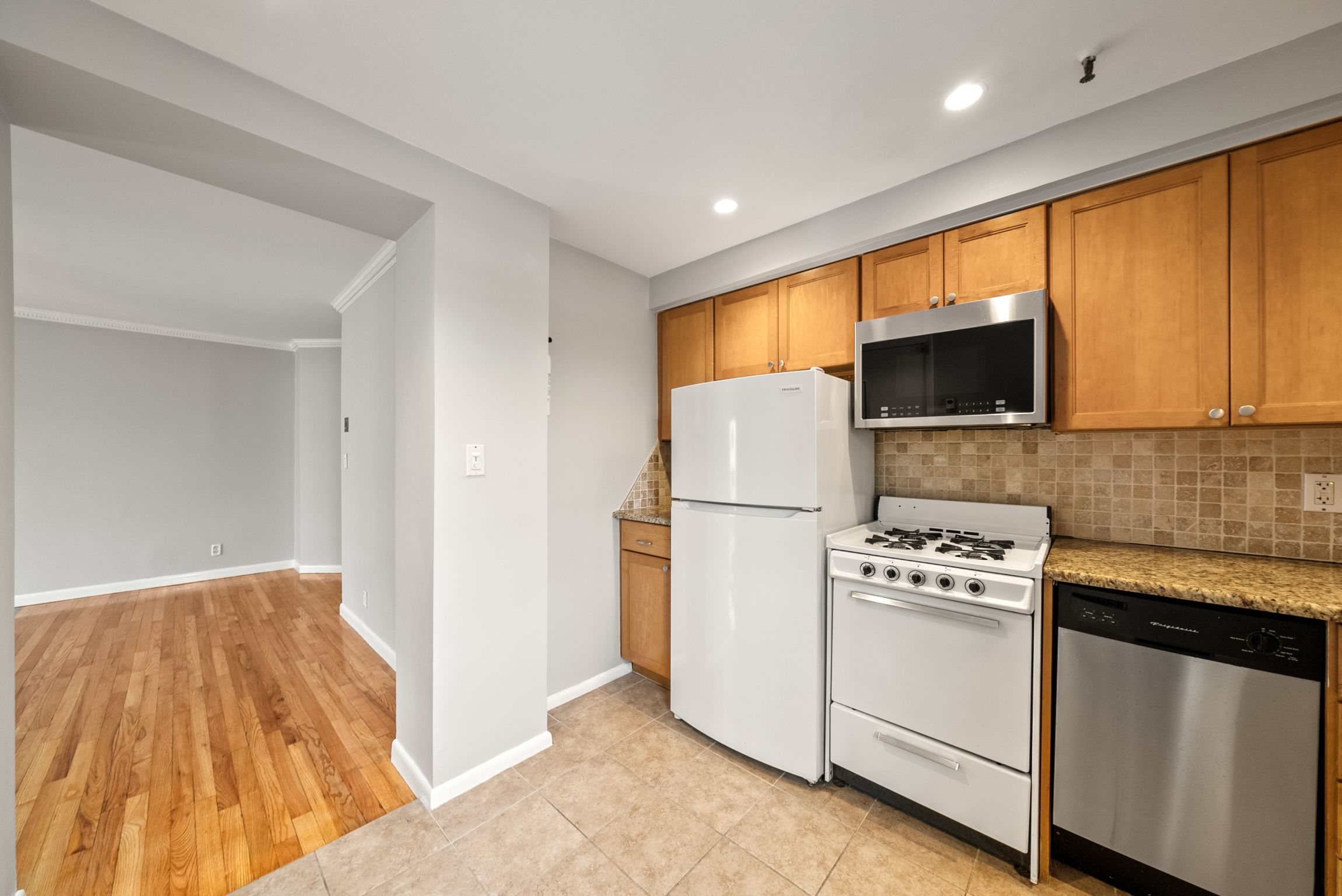  26 Commonwealth Ter, Boston, MA, 02135 - 物件實景