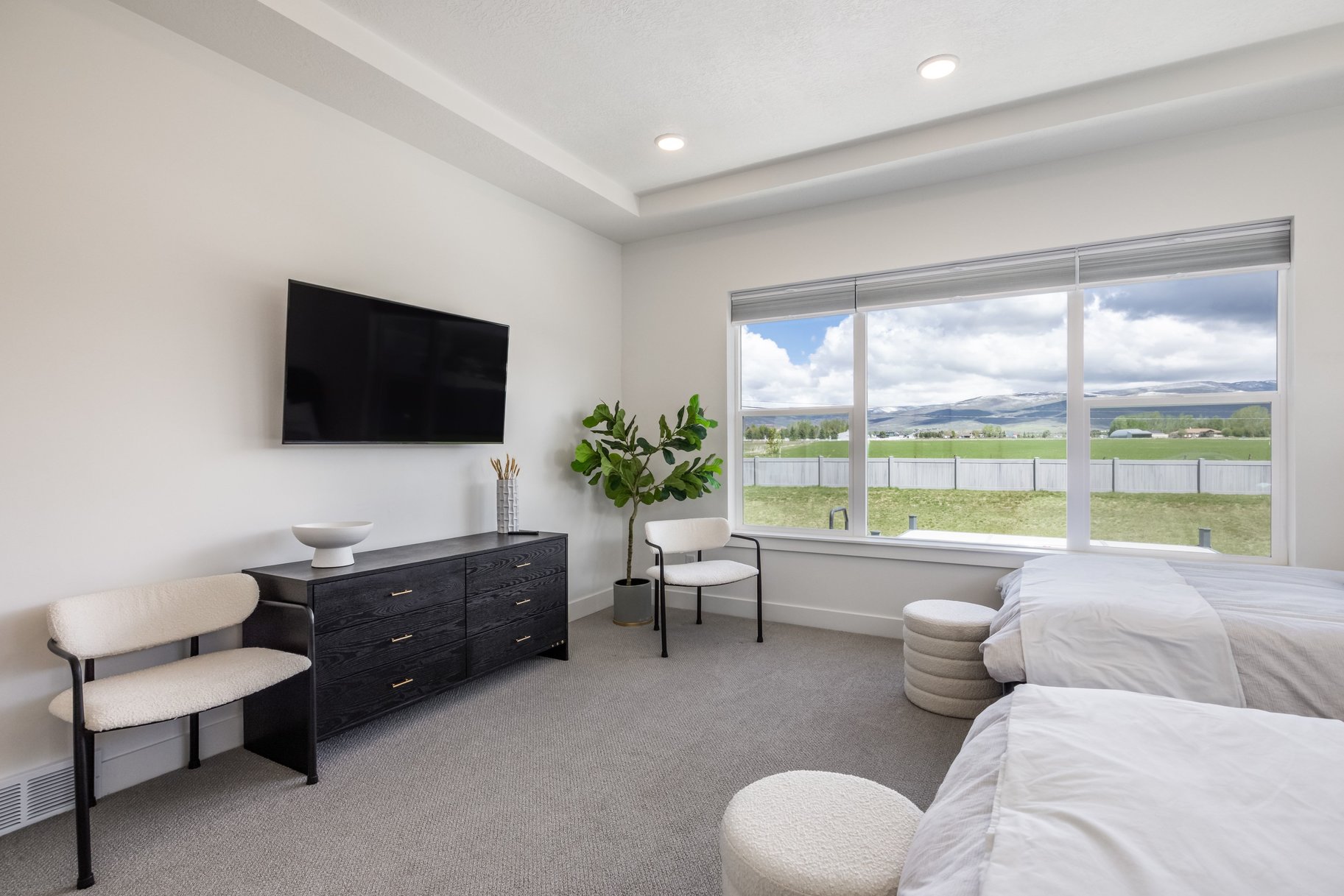  Fully Furnished Luxury Residence with Unmatched Finishes and Views - 物件實景