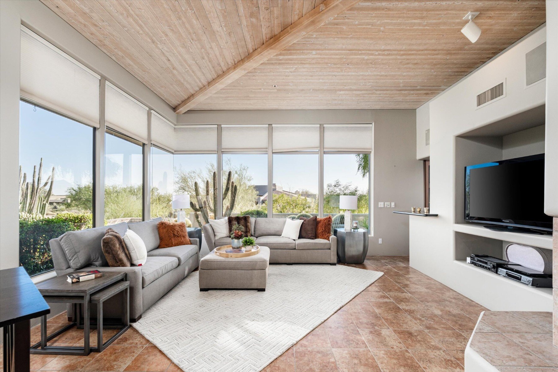  10615 E Honey Mesquite Dr  Scottsdale, AZ - 物件實景
