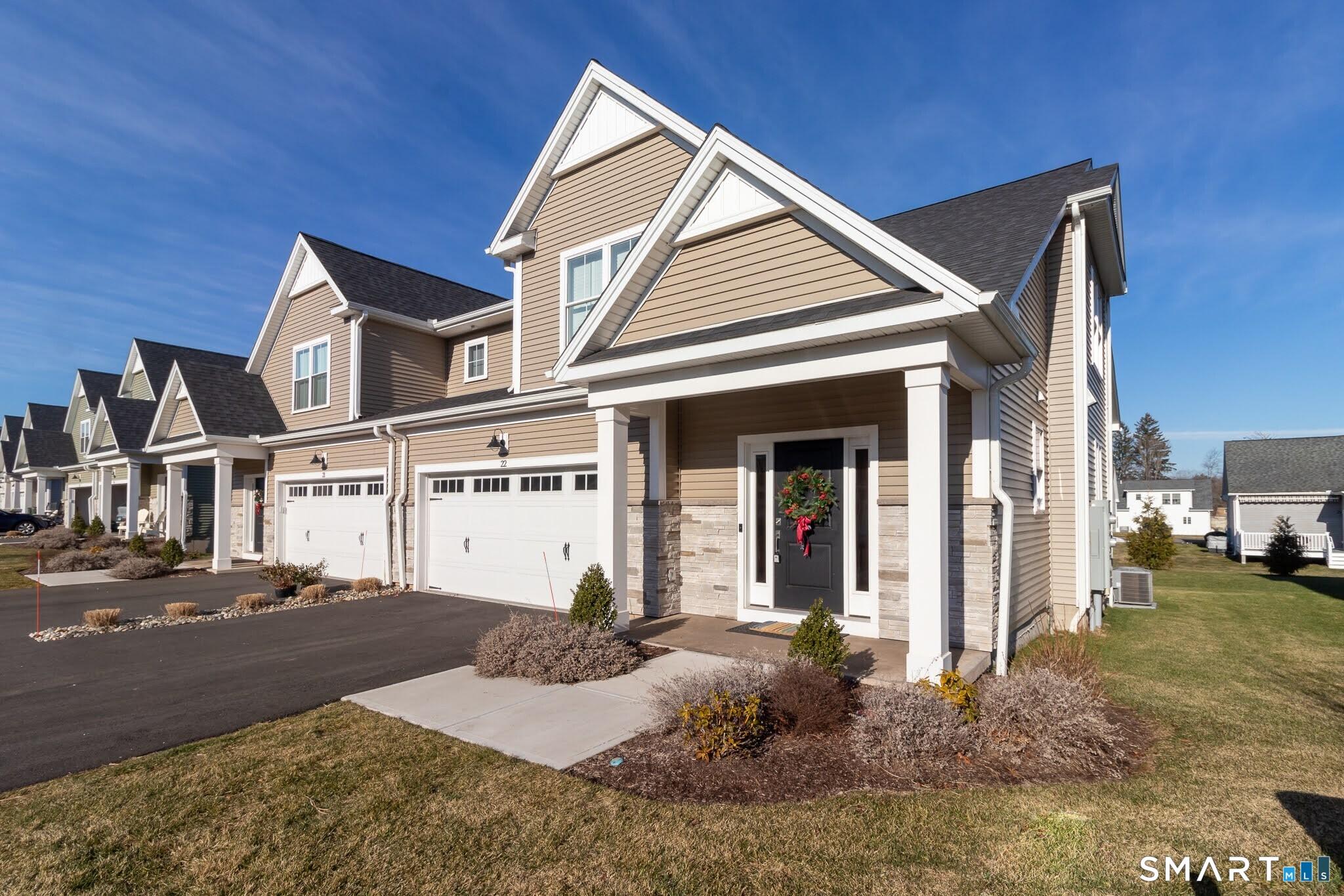 Cheshire, Connecticut, 06410, United States, 3 Bedrooms Bedrooms, ,3 BathroomsBathrooms,Residential,For Sale,2005318