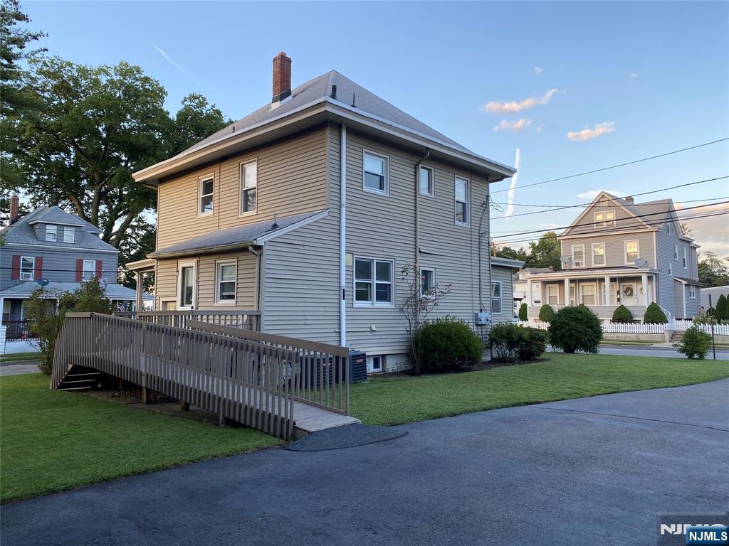 Hawthorne, New Jersey, 07506, United States, 2 Bedrooms Bedrooms, ,2 BathroomsBathrooms,Residential,For Sale,1903354