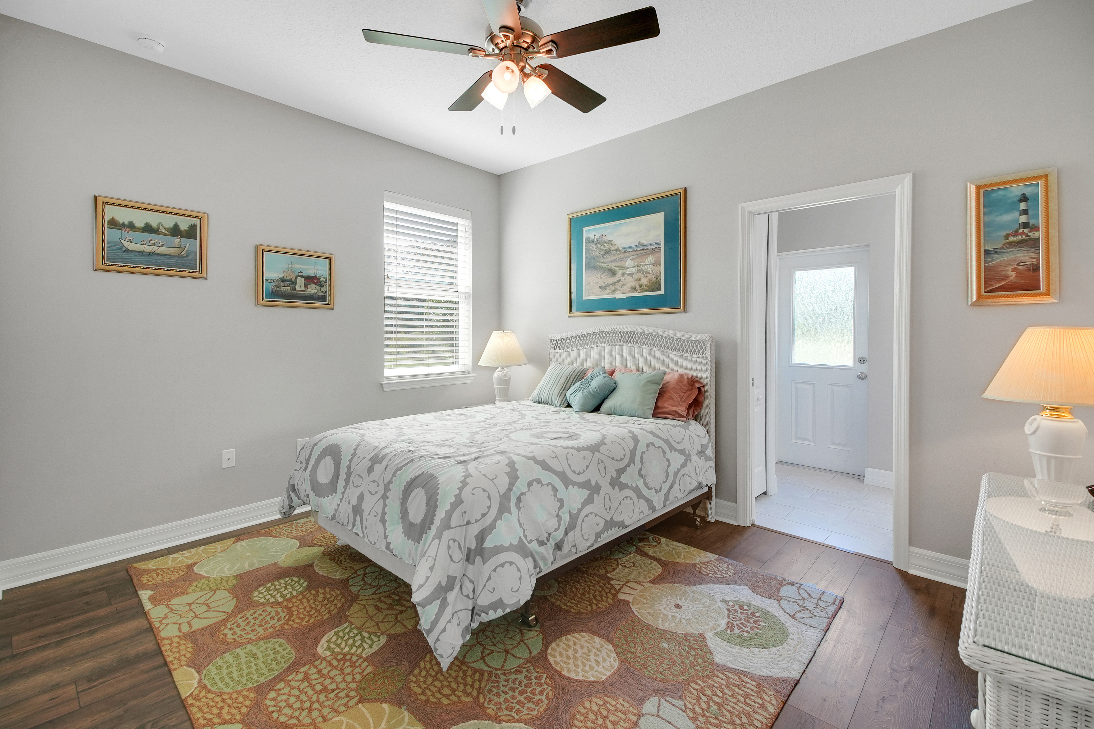 Lady Lake, Florida, 32159, United States, 4 Bedrooms Bedrooms, ,3 BathroomsBathrooms,Residential,For Sale,2005730