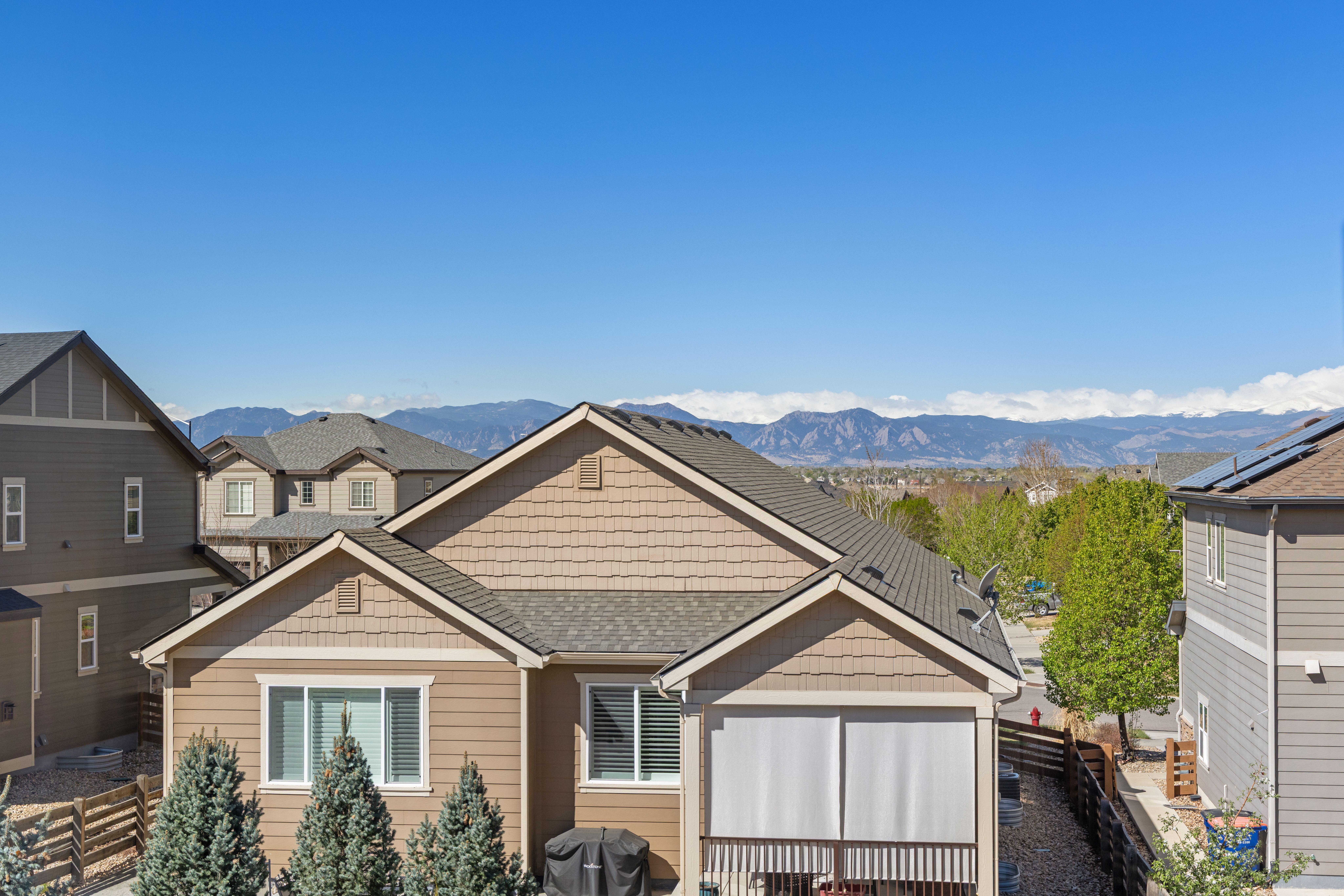  77 Sun Up Cir, Erie, CO, 80516 - 物件實景