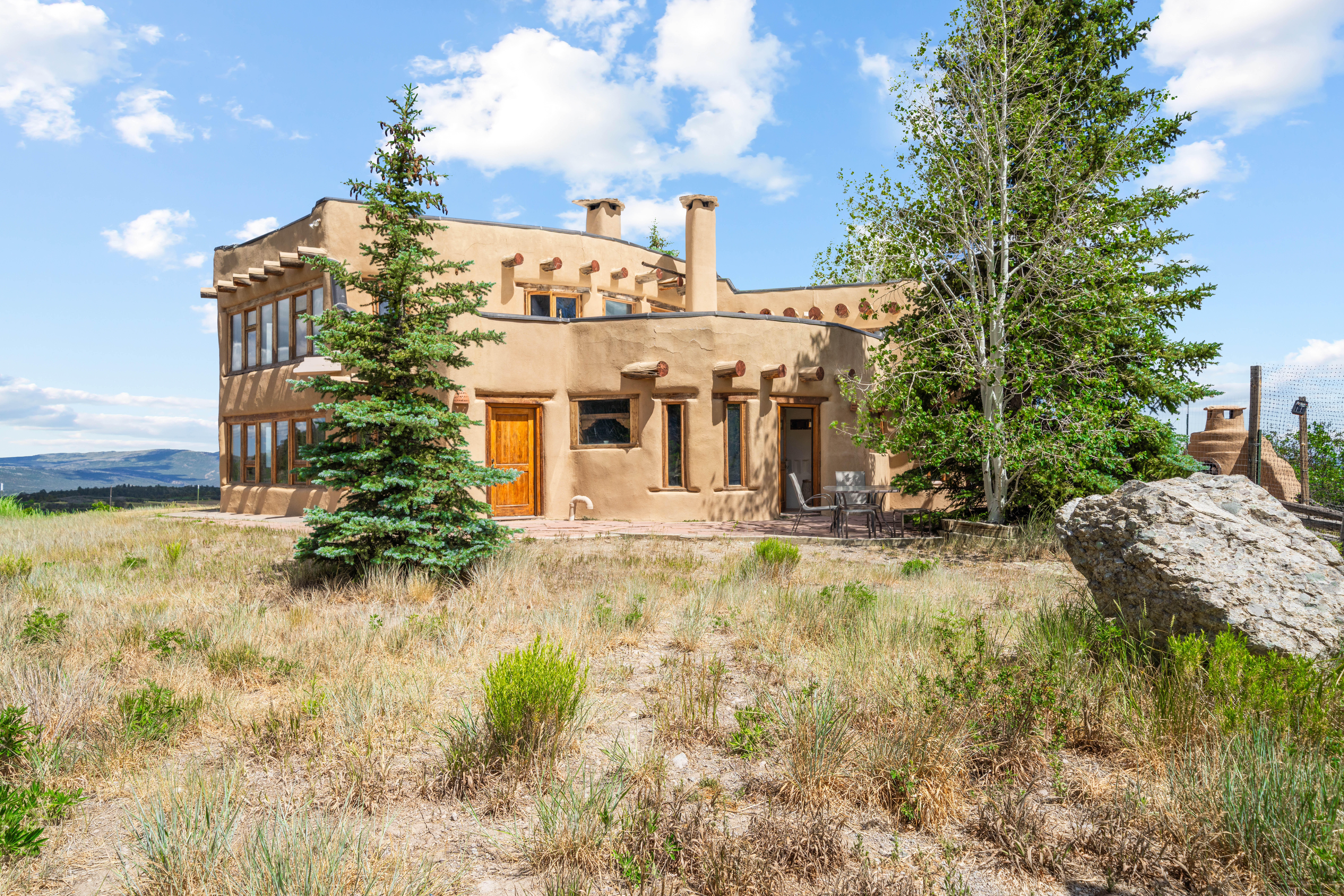  Custom Built Santa Fe Style Adobe Home in Ridgway - 物件實景