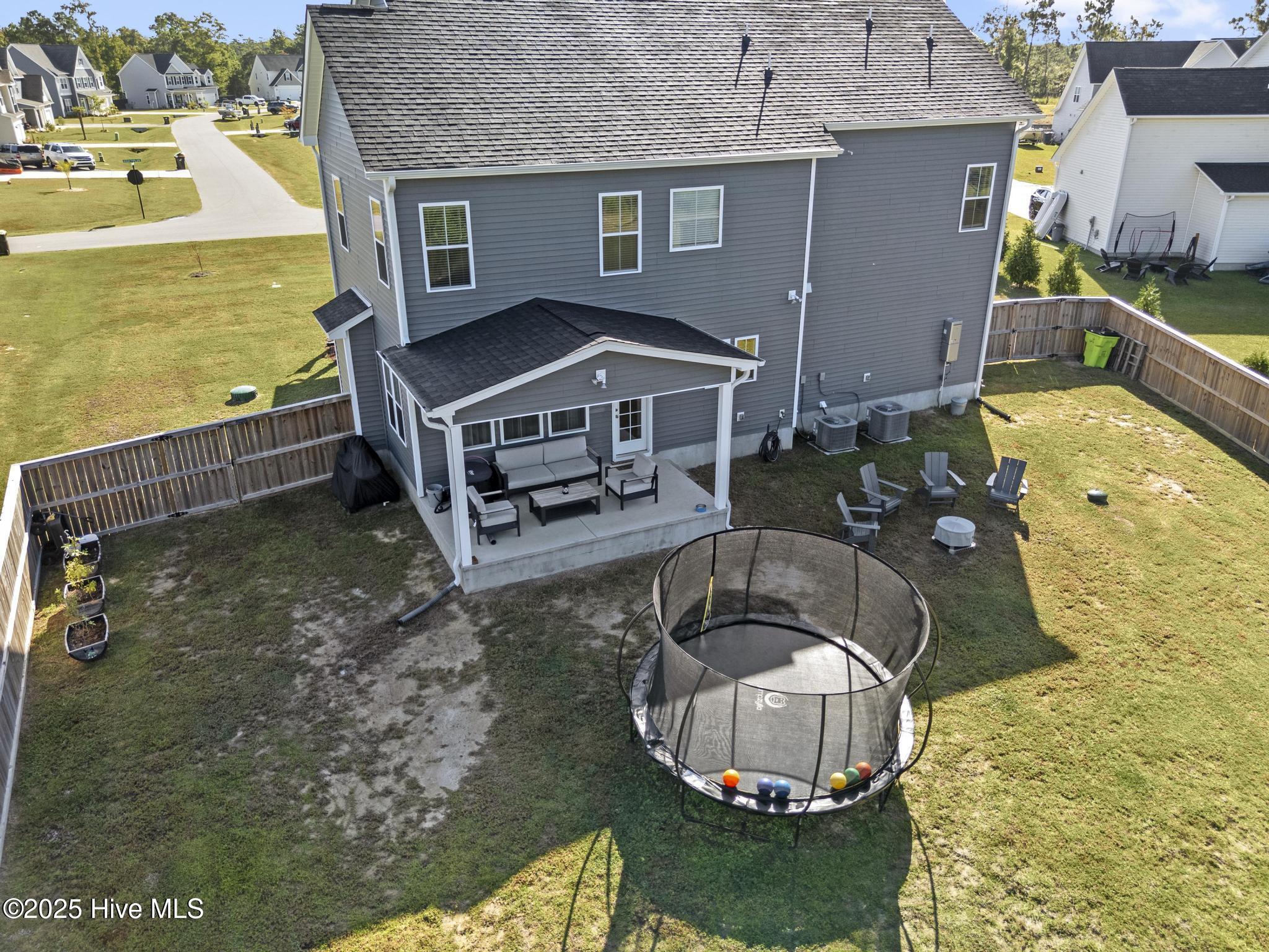 Peletier, North Carolina, 28584, United States, 4 Bedrooms Bedrooms, ,3 BathroomsBathrooms,Residential,For Sale,1976266