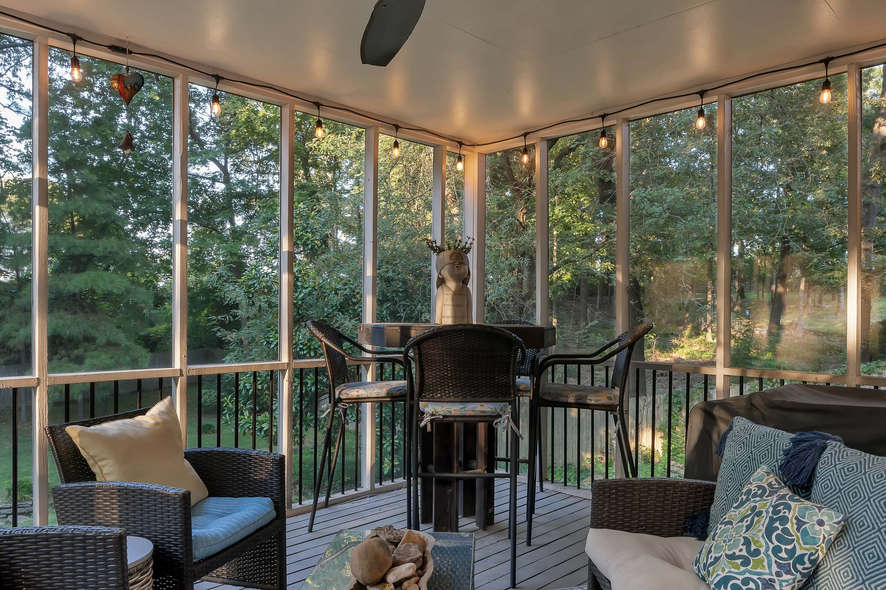 Jonesboro, Arkansas, 72401, United States, 4 Bedrooms Bedrooms, ,4 BathroomsBathrooms,Residential,For Sale,1961843