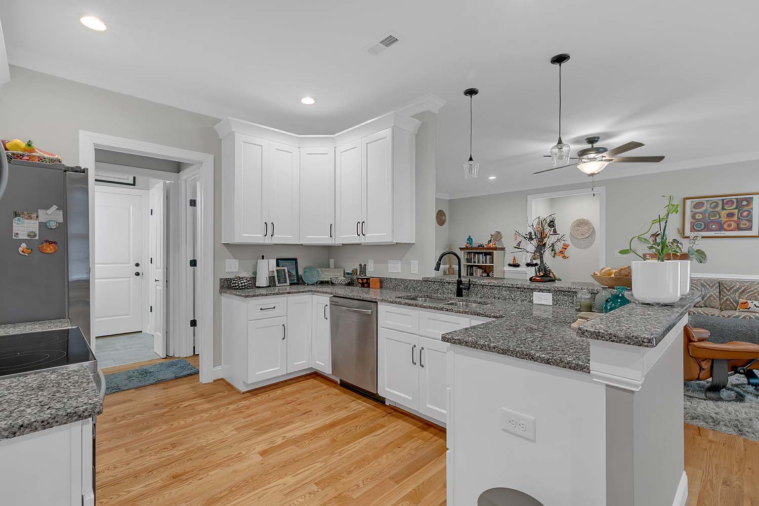 Gloucester, Virginia, 23061-3871, United States, 3 Bedrooms Bedrooms, ,3 BathroomsBathrooms,Residential,For Sale,1989895