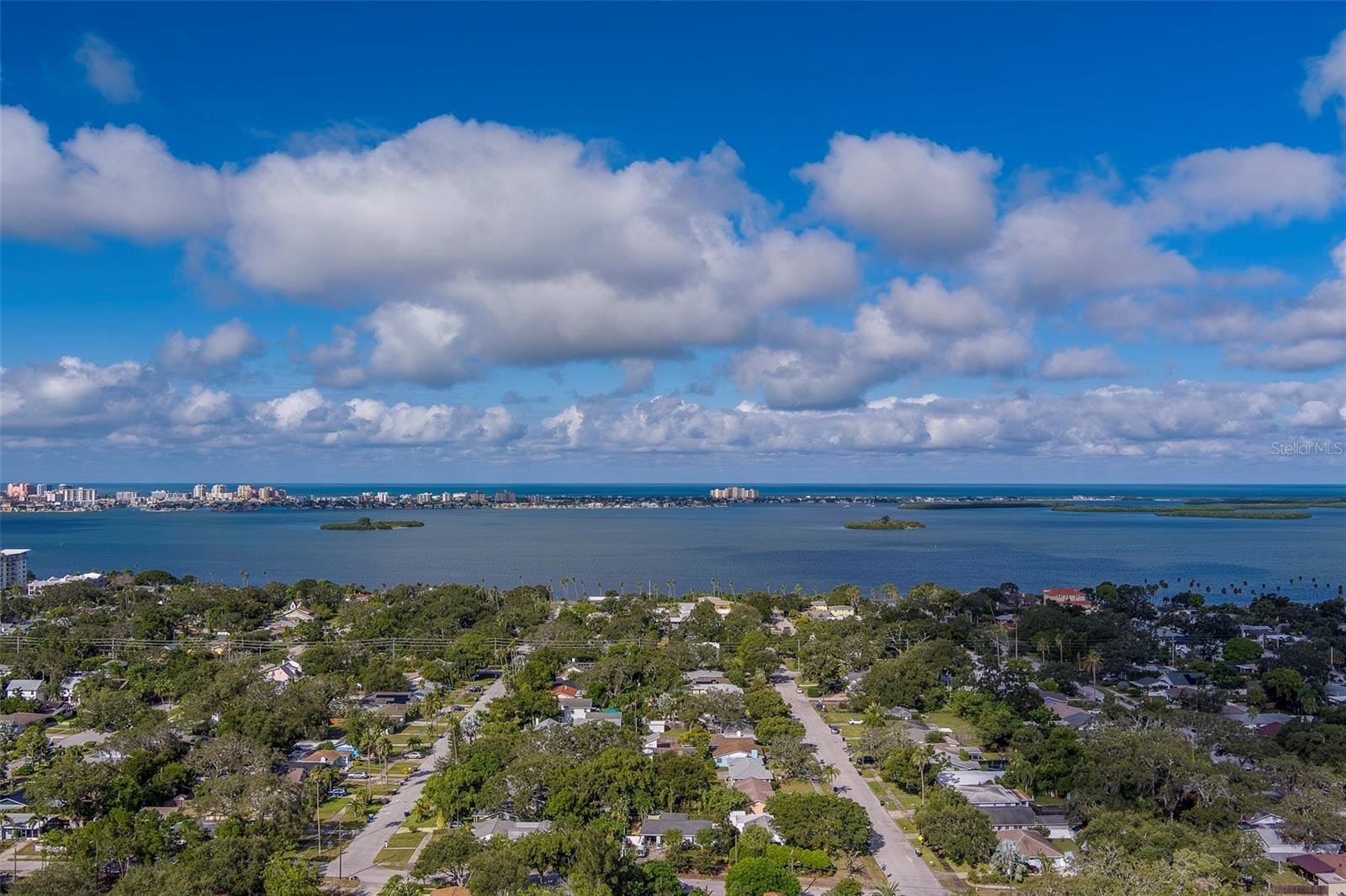 CLEARWATER, Florida, 33755, United States, 2 Bedrooms Bedrooms, ,1 BathroomBathrooms,Residential,For Sale,1976498