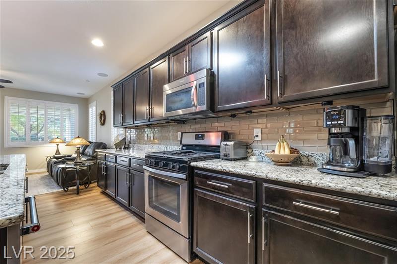 Henderson, Nevada, 89011, United States, 3 Bedrooms Bedrooms, ,2 BathroomsBathrooms,Residential,For Sale,1985669