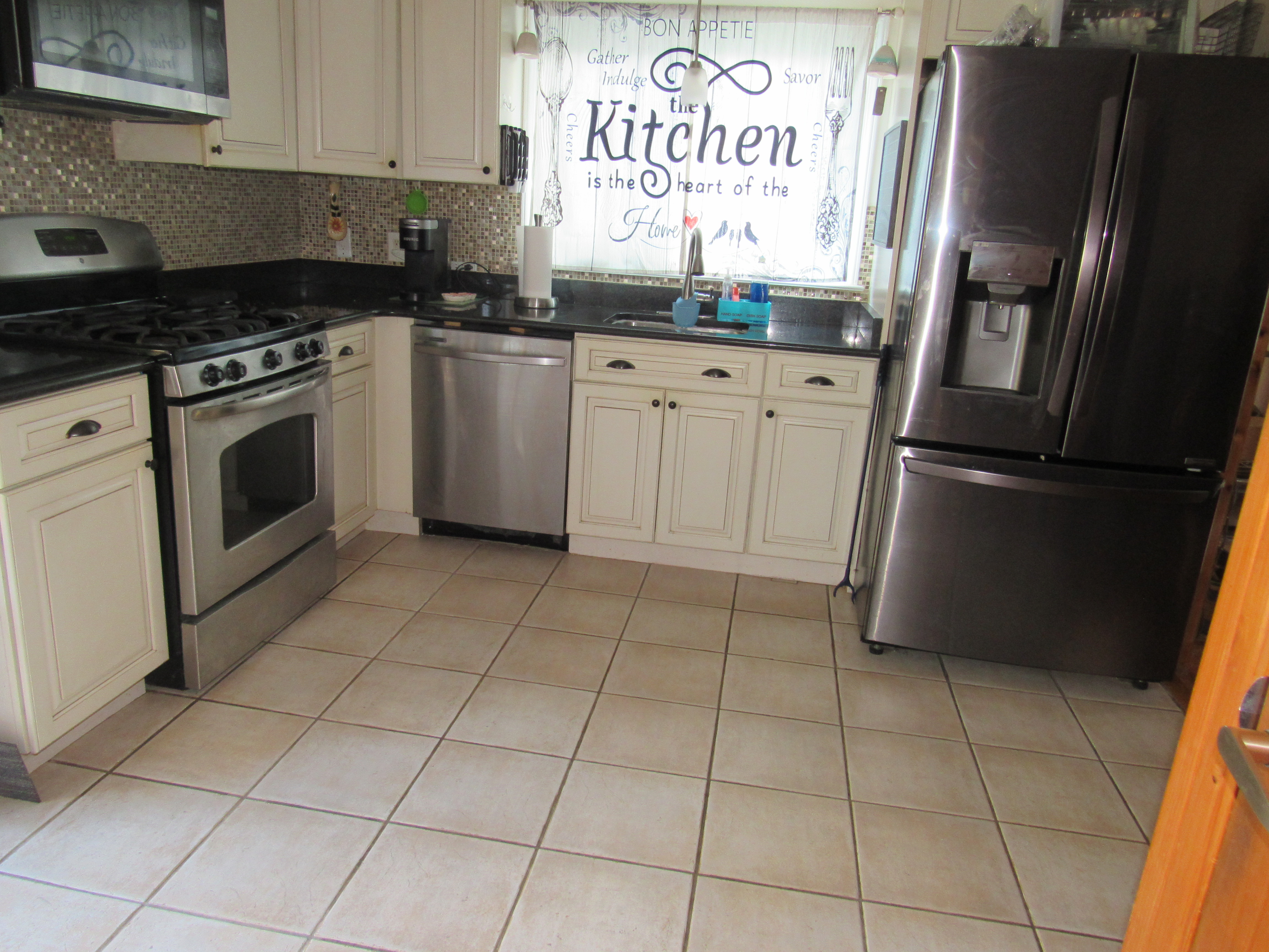 Mamaroneck, New York, 10543, United States, 3 Bedrooms Bedrooms, ,2 BathroomsBathrooms,Residential,For Sale,1976087