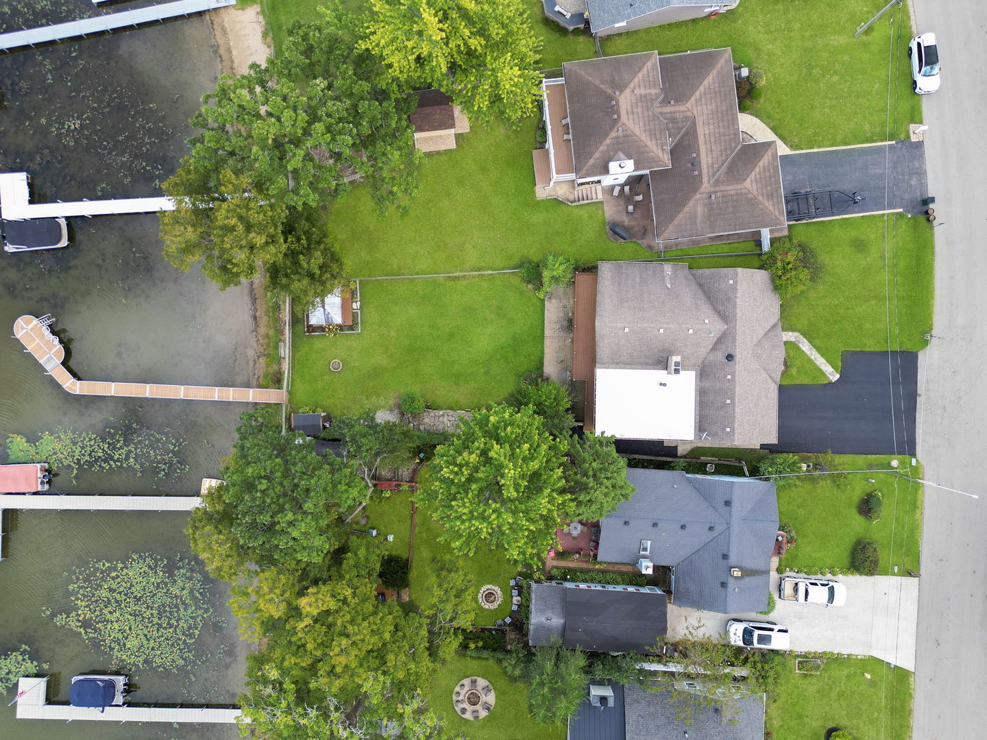 Antioch, Illinois, 60002, United States, 4 Bedrooms Bedrooms, ,4 BathroomsBathrooms,Residential,For Sale,1959229