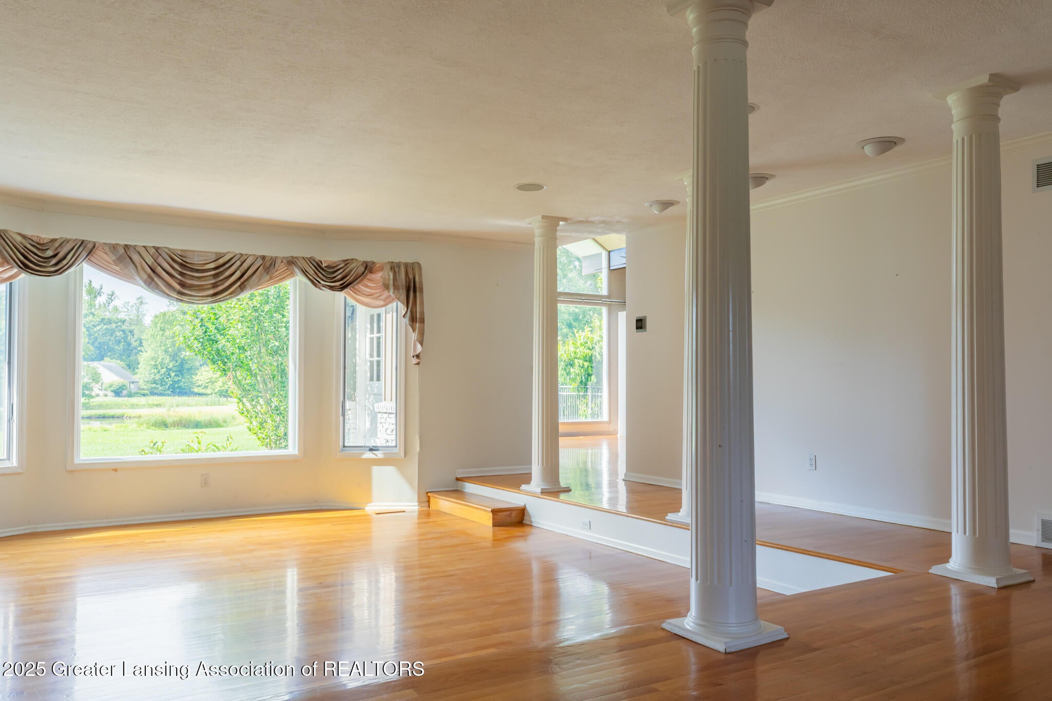 Okemos, Michigan, 48864, United States, 6 Bedrooms Bedrooms, ,7 BathroomsBathrooms,Residential,For Sale,1896259