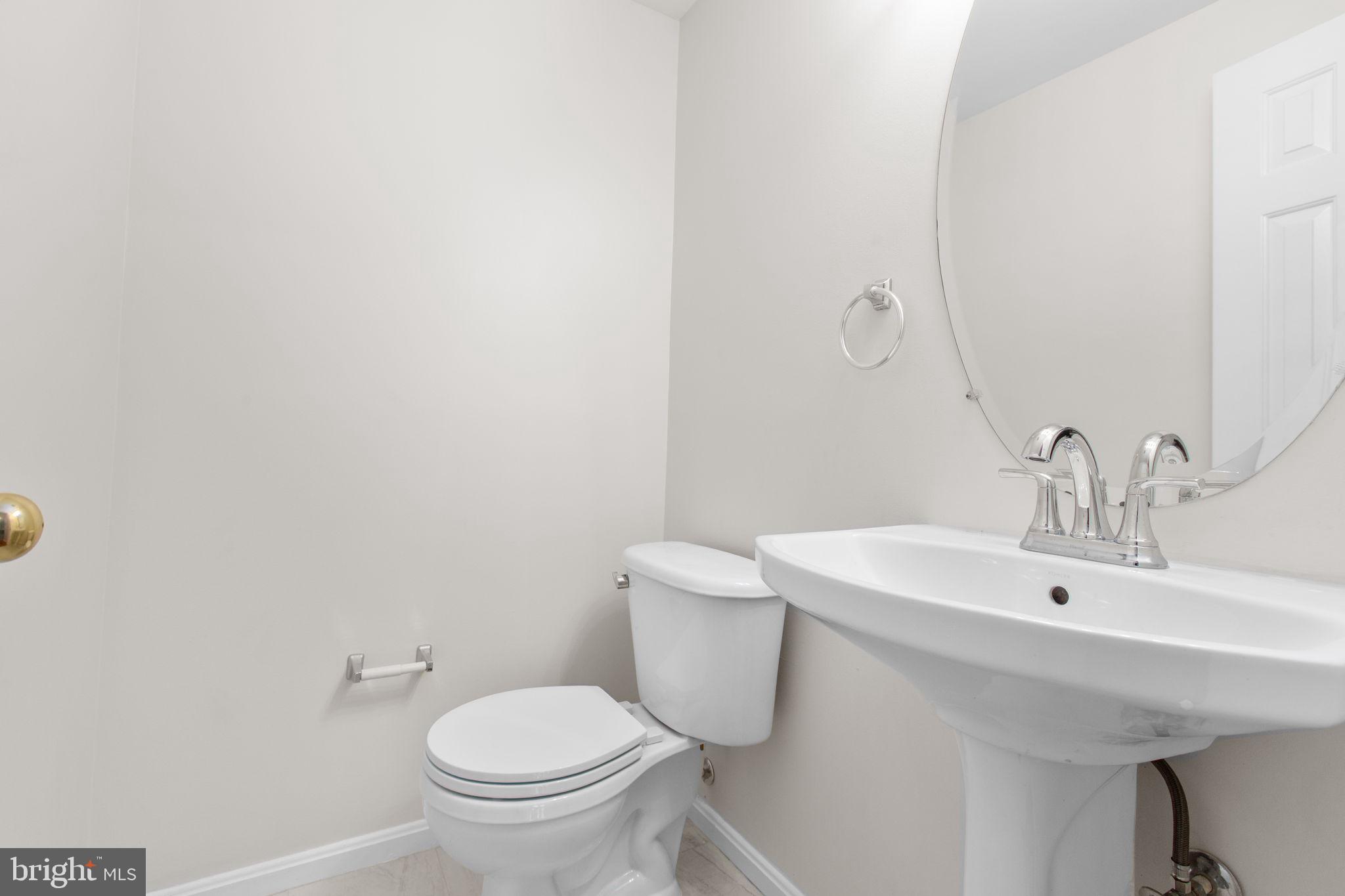 Dumfries, Virginia, 22026, United States, 4 Bedrooms Bedrooms, ,4 BathroomsBathrooms,Residential,For Sale,1977834