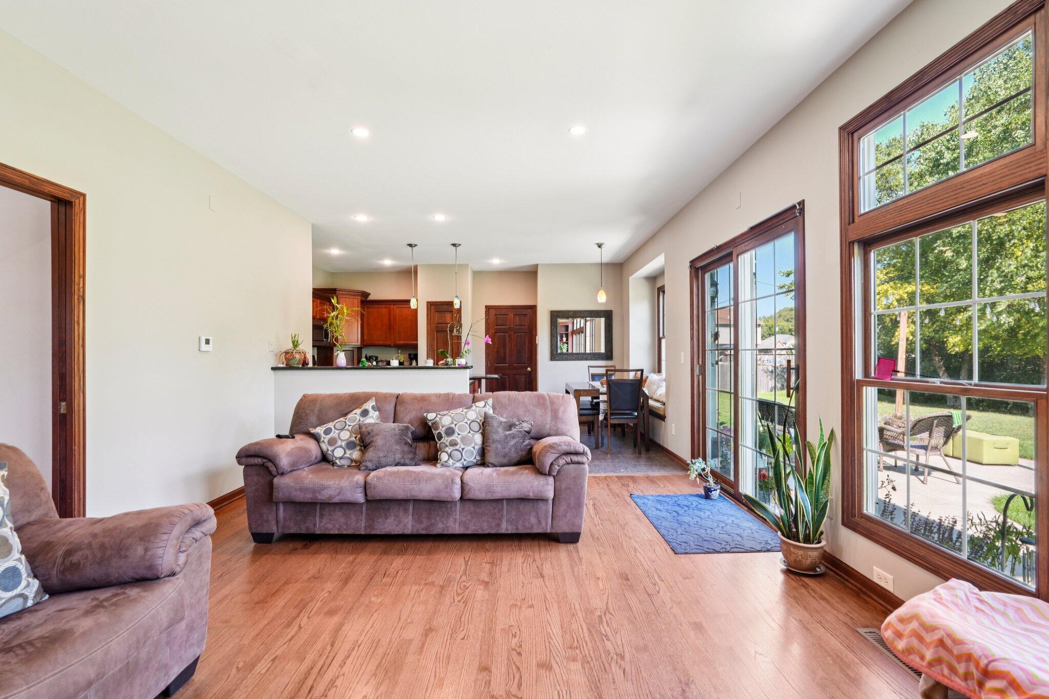 Pleasant Prairie, Wisconsin, 53158, United States, 4 Bedrooms Bedrooms, ,3 BathroomsBathrooms,Residential,For Sale,1983486