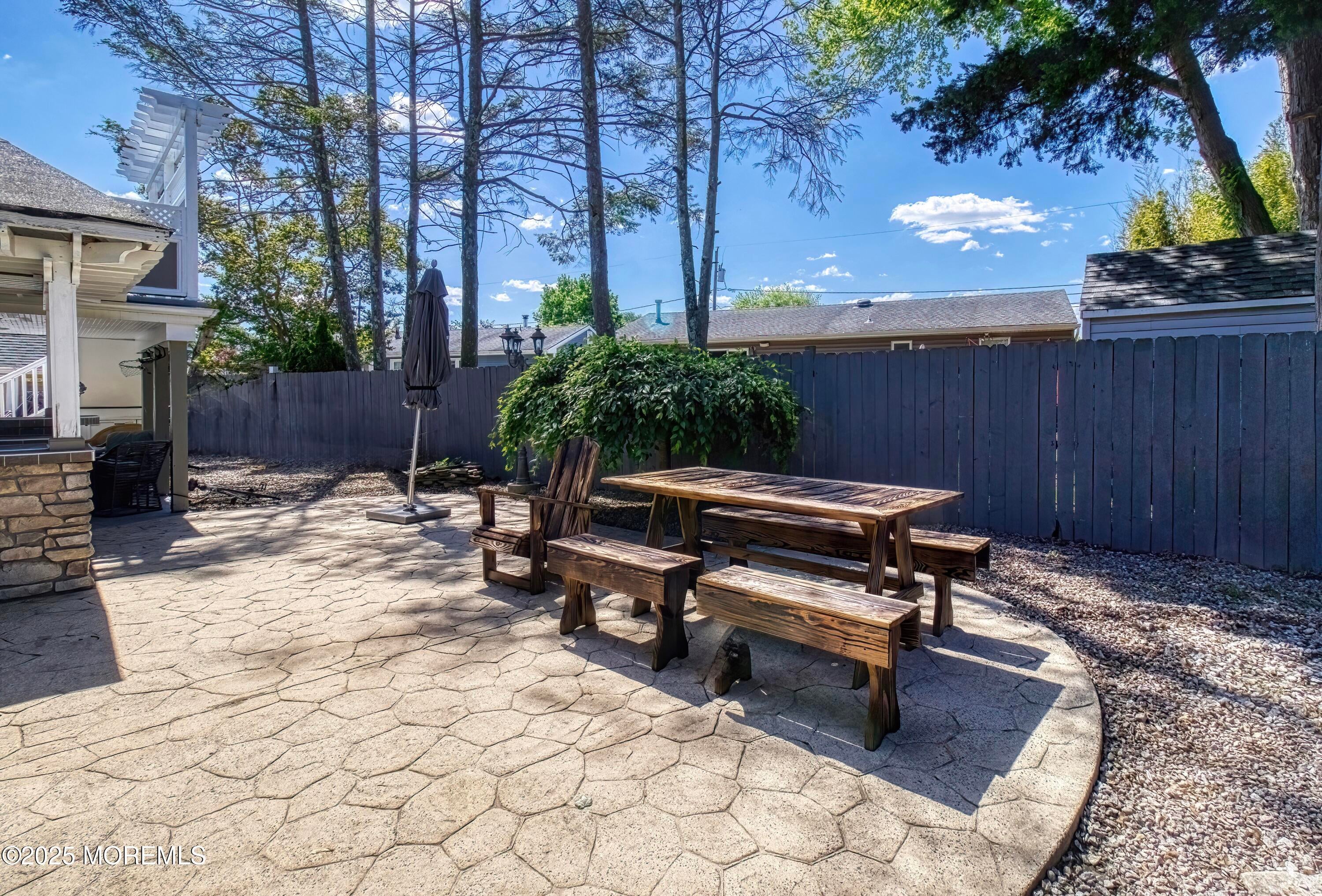 Toms River, New Jersey, 08753, United States, 5 Bedrooms Bedrooms, ,2 BathroomsBathrooms,Residential,For Sale,1996778