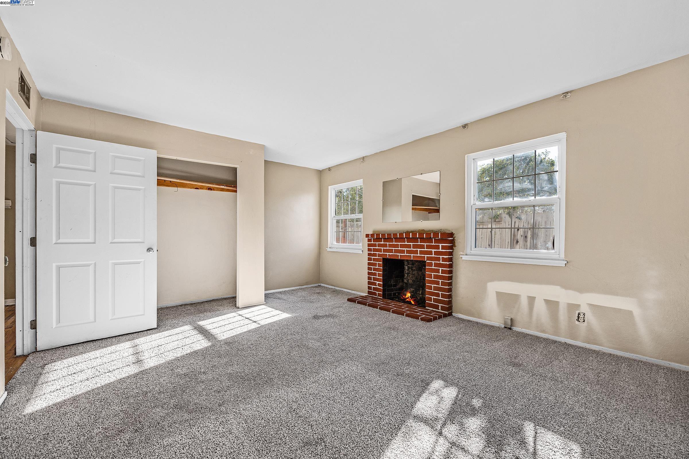 Concord, California, 94521, United States, 4 Bedrooms Bedrooms, ,2 BathroomsBathrooms,Residential,For Sale,1691413