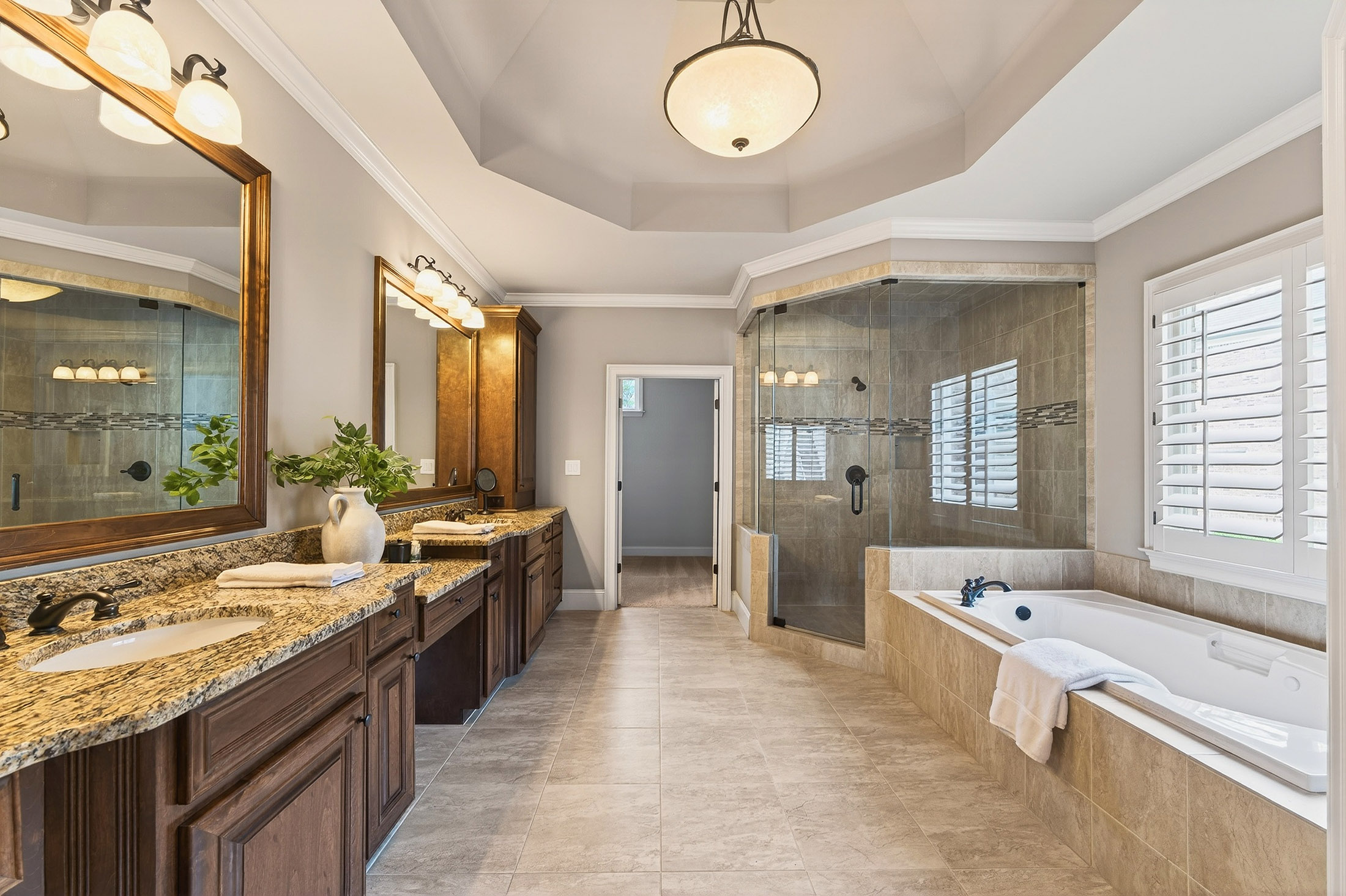  Milton Retreat on 1.43+/- Acres with Pool, Spa and Outdoor Living - 物件實景